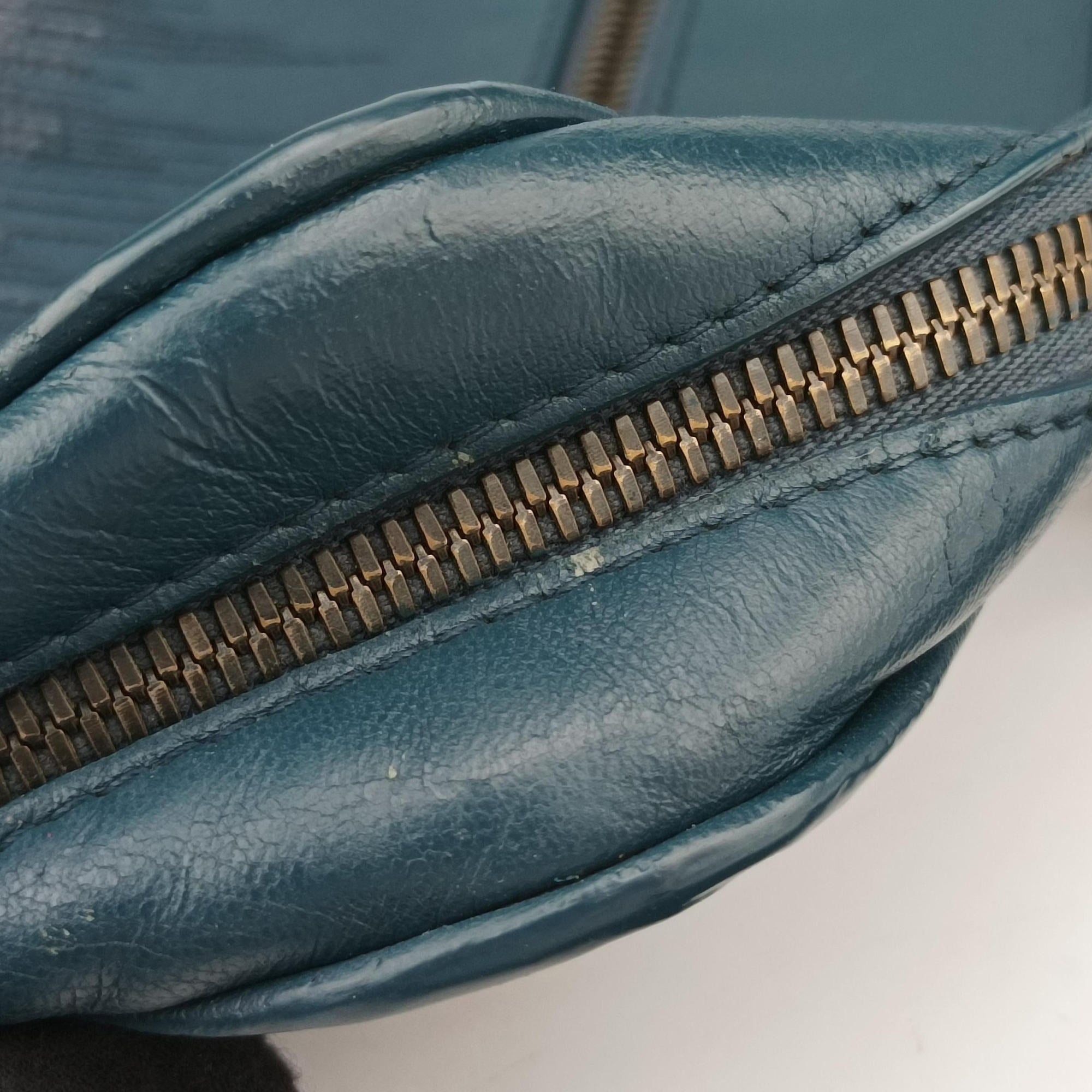 Secondhand Bottega Veneta Intrecciato Navy lambskin  shoulderbag | stylenewstar