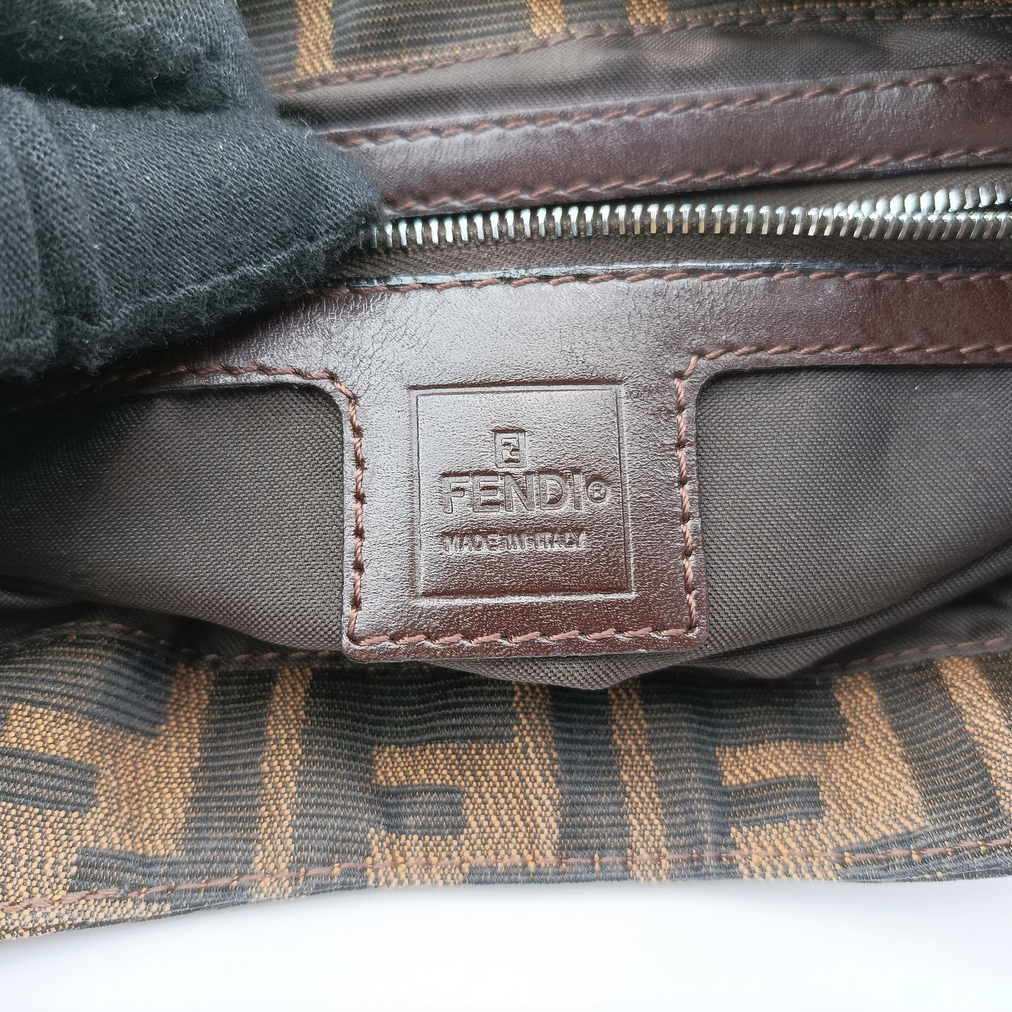 Vintage Fendi croissants Brown canvas× leather 26724 shoulderbag | stylenewstar