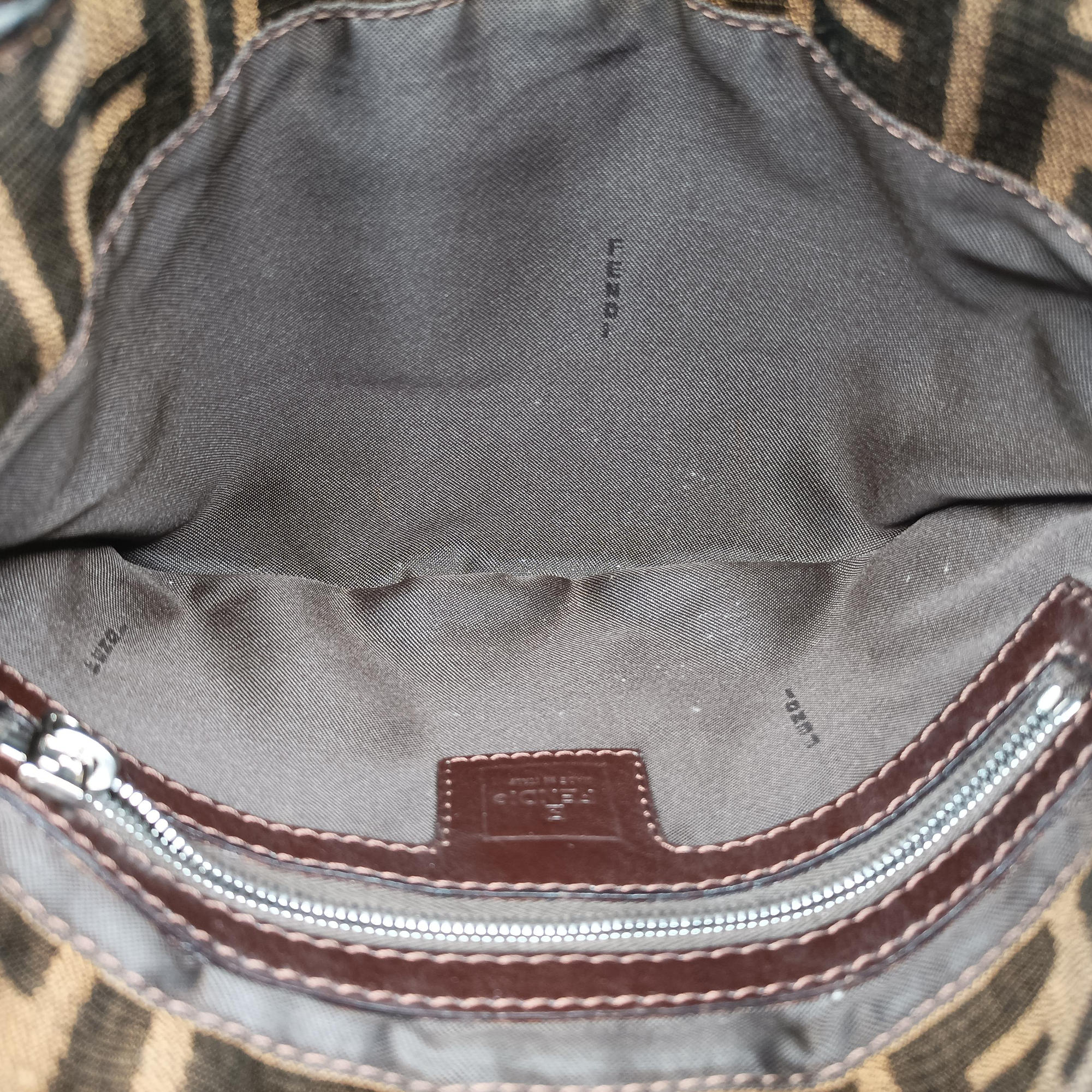 Vintage Fendi croissants Brown canvas× leather 26724 shoulderbag | stylenewstar