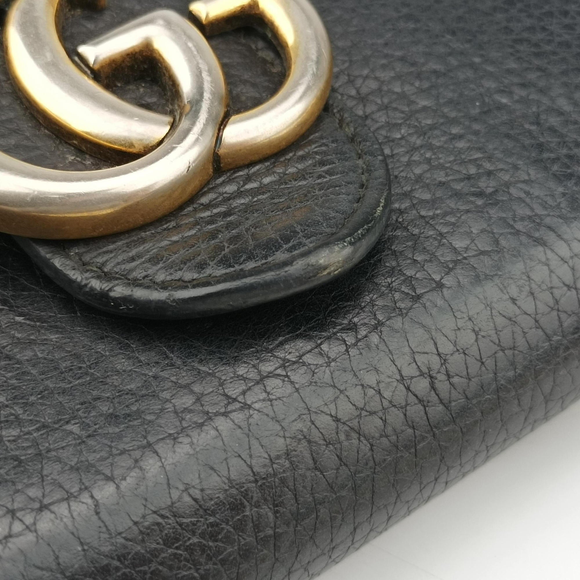 Pre-owned Gucci GG Marmont Black Leather 401232 shoulderbag | stylenewstar