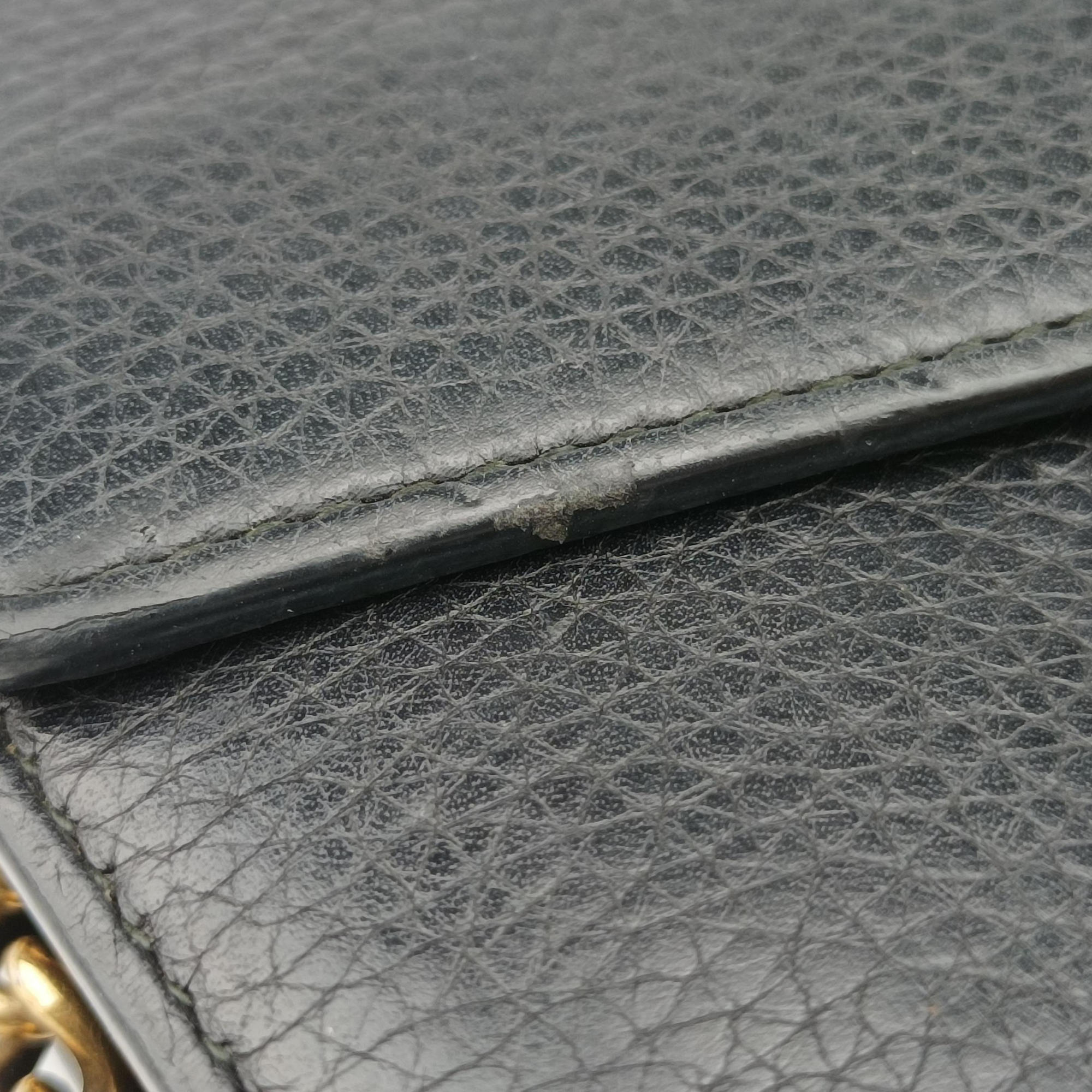 Pre-owned Gucci GG Marmont Black Leather 401232 shoulderbag | stylenewstar