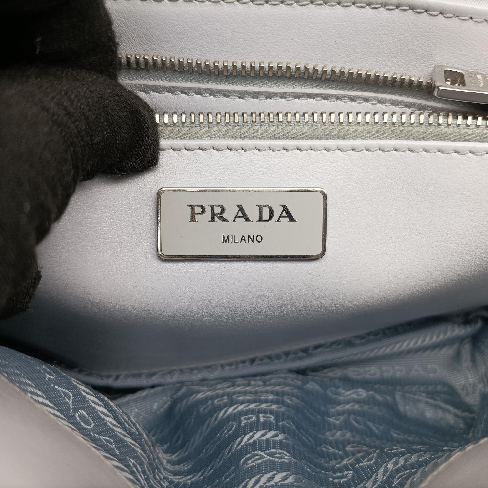 Secondhand Prada Pocket Blue Nylon × Brushed Leather 1BD295 shoulderbag | stylenewstar