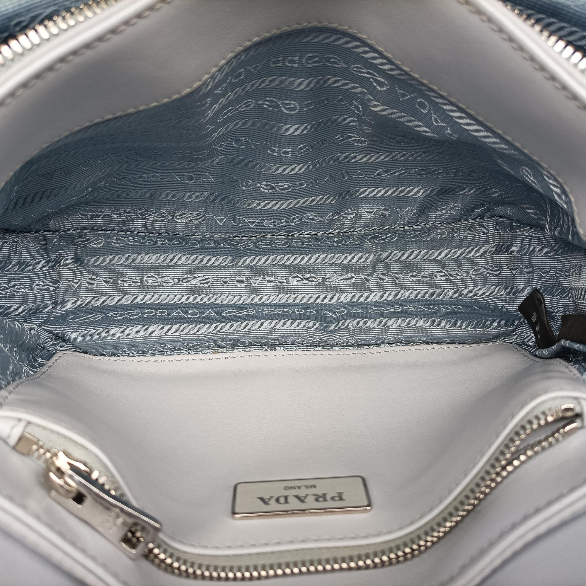 Secondhand Prada Pocket Blue Nylon × Brushed Leather 1BD295 shoulderbag | stylenewstar