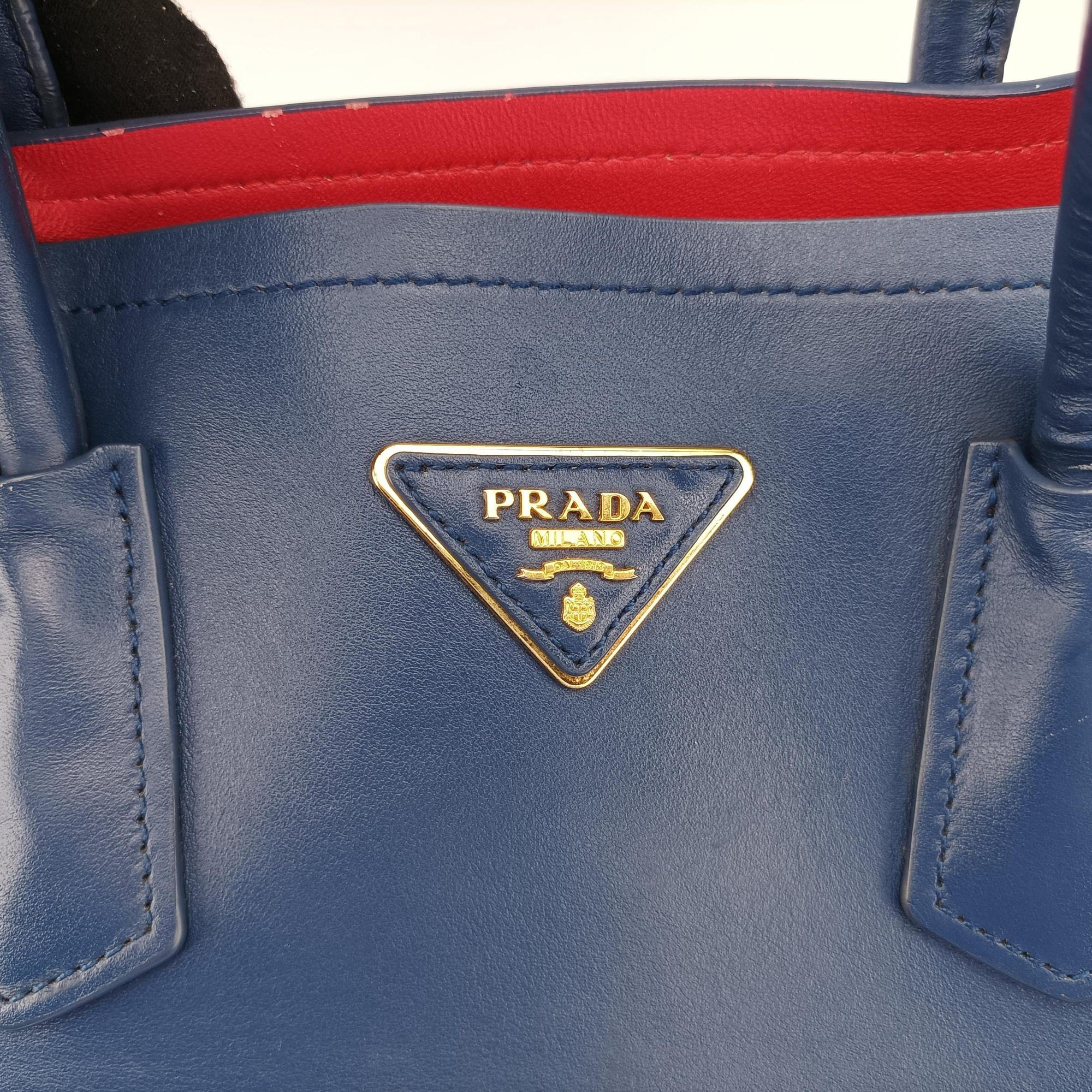 Vintage Prada Double Cuir Blue SAFFIANO Leather B2756T handbag | stylenewstar