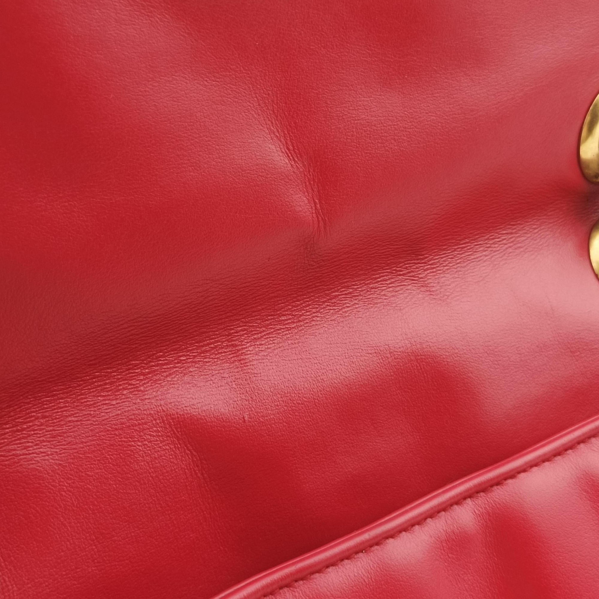 Pre-owned Gucci GG Marmont Red Leather 443497 shoulderbag | stylenewstar