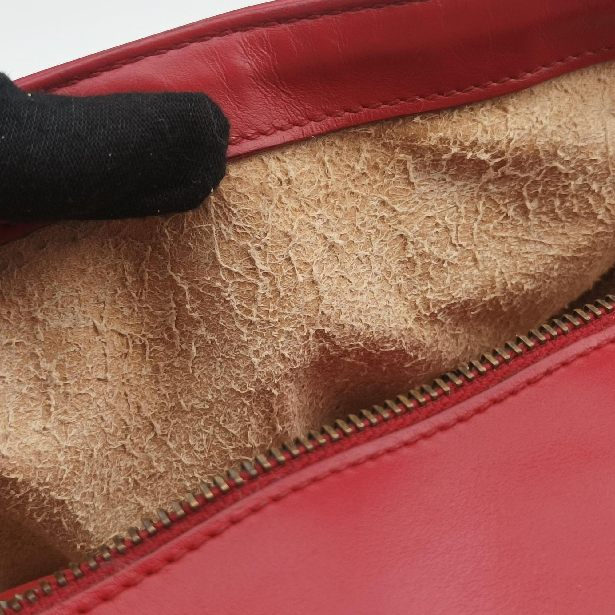 Pre-owned Gucci GG Marmont Red Leather 443497 shoulderbag | stylenewstar