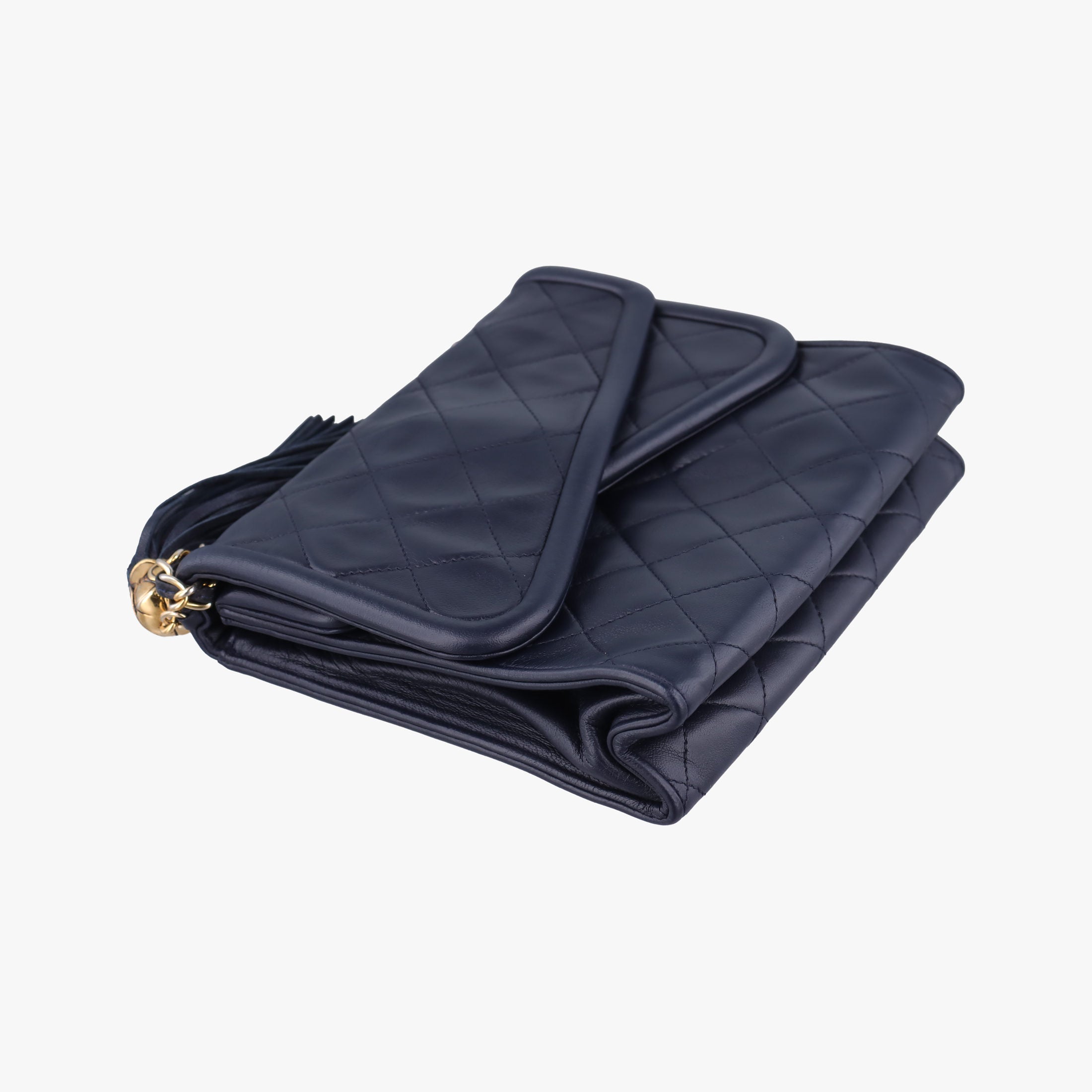 Pre-owned Chanel Matelasse Navy Lambskin  shoulderbag | stylenewstar