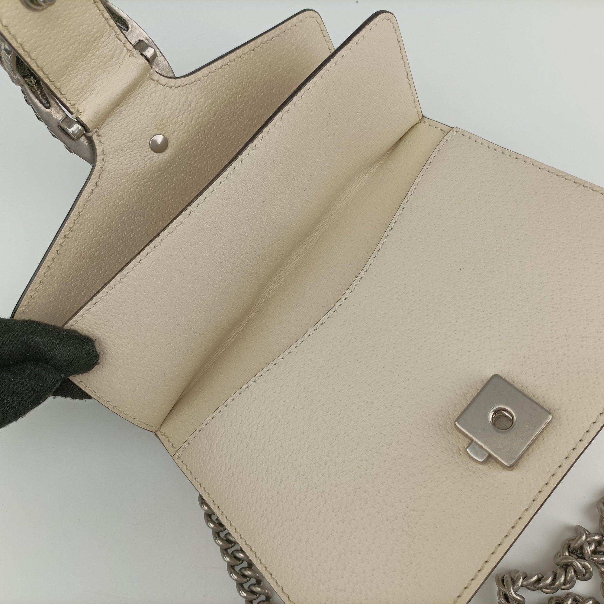 Secondhand Gucci Dionysus White Leather 421970 shoulderbag | stylenewstar