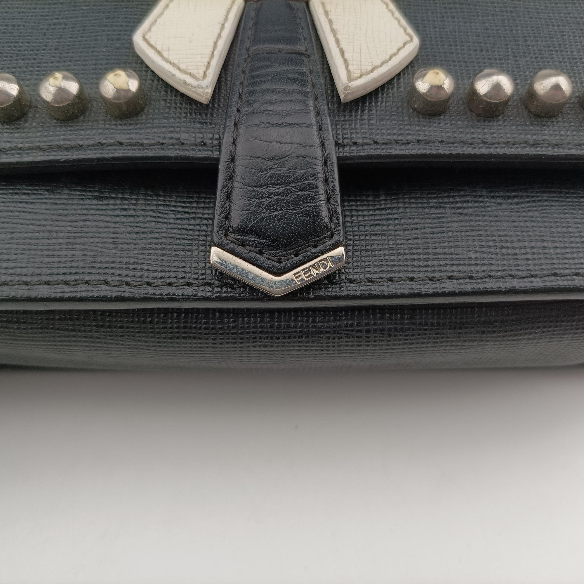 Vintage Fendi Monster Eyes Tube Black Leather 8M0346 shoulderbag | stylenewstar