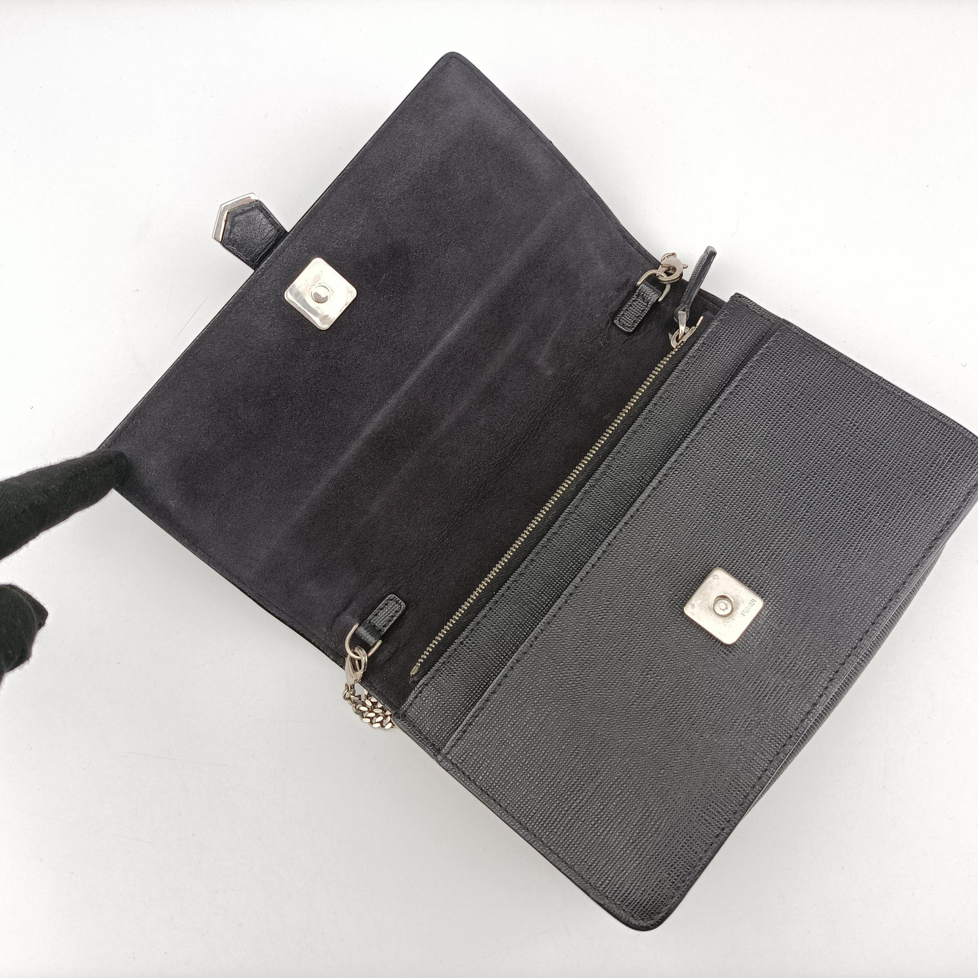 Vintage Fendi Monster Eyes Tube Black Leather 8M0346 shoulderbag | stylenewstar