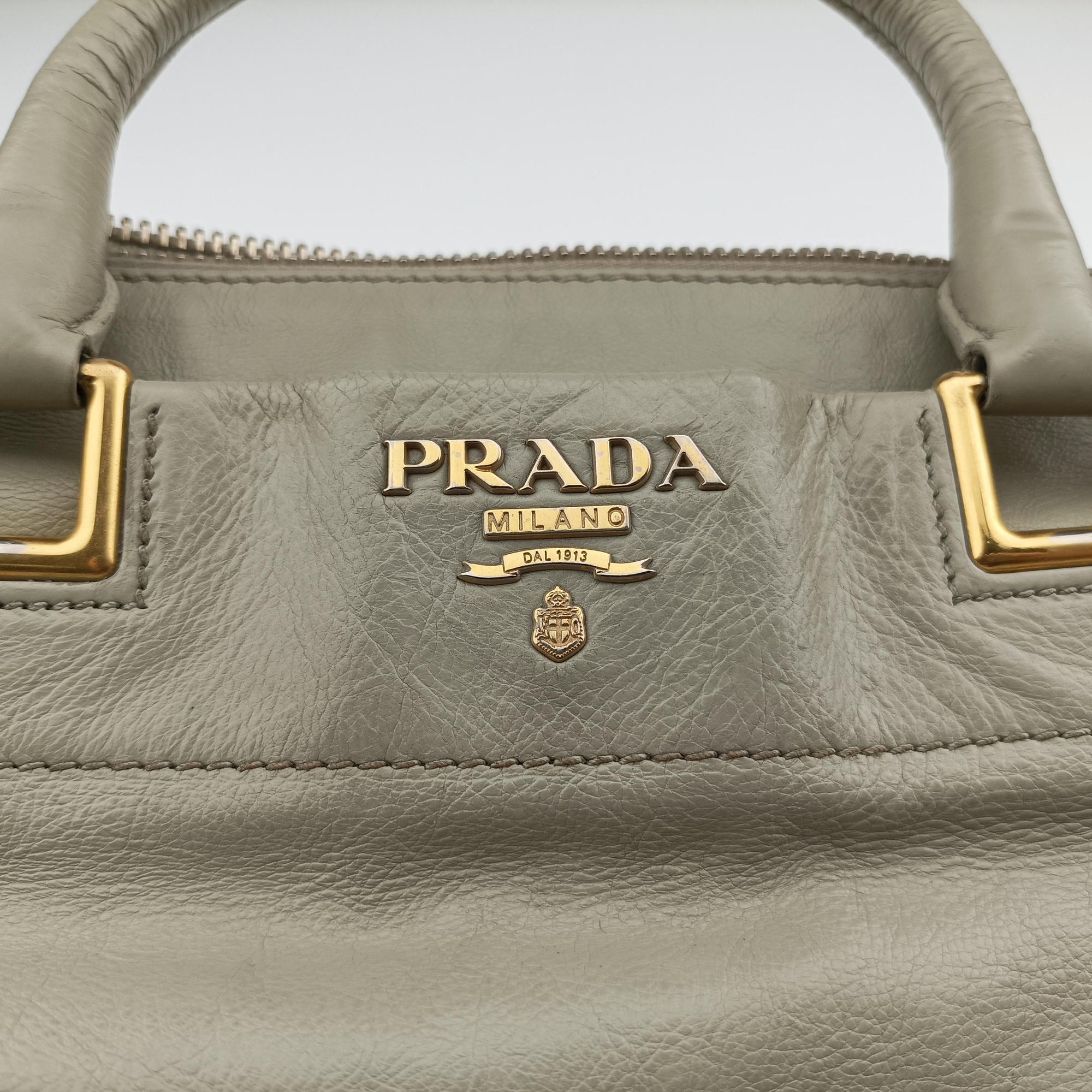 Pre-owned Prada Soft Top Gray Leather  handbag | stylenewstar