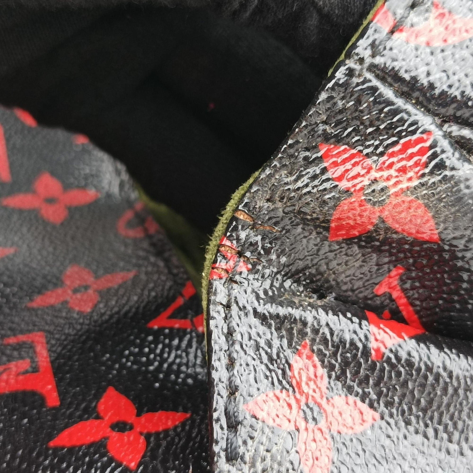 Vintage Louis Vuitton Pochette Metis MM Noir×ROUGE Monogram Infrarouge M41462 shoulderbag | stylenewstar
