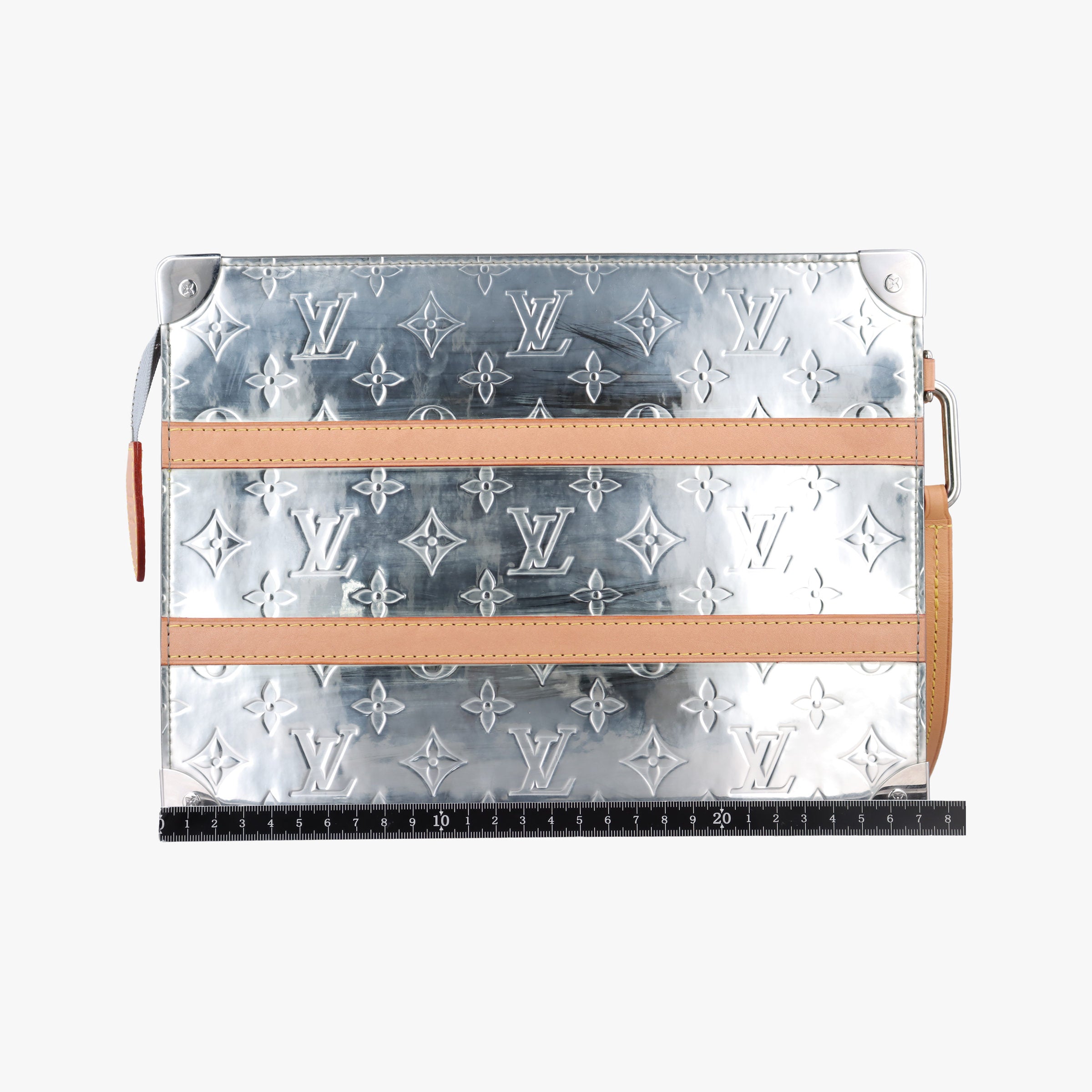 Pre-owned Louis Vuitton Monogram Mirror Handle Soft Trunk Silver Vernis M80807 clutchbag | stylenewstar