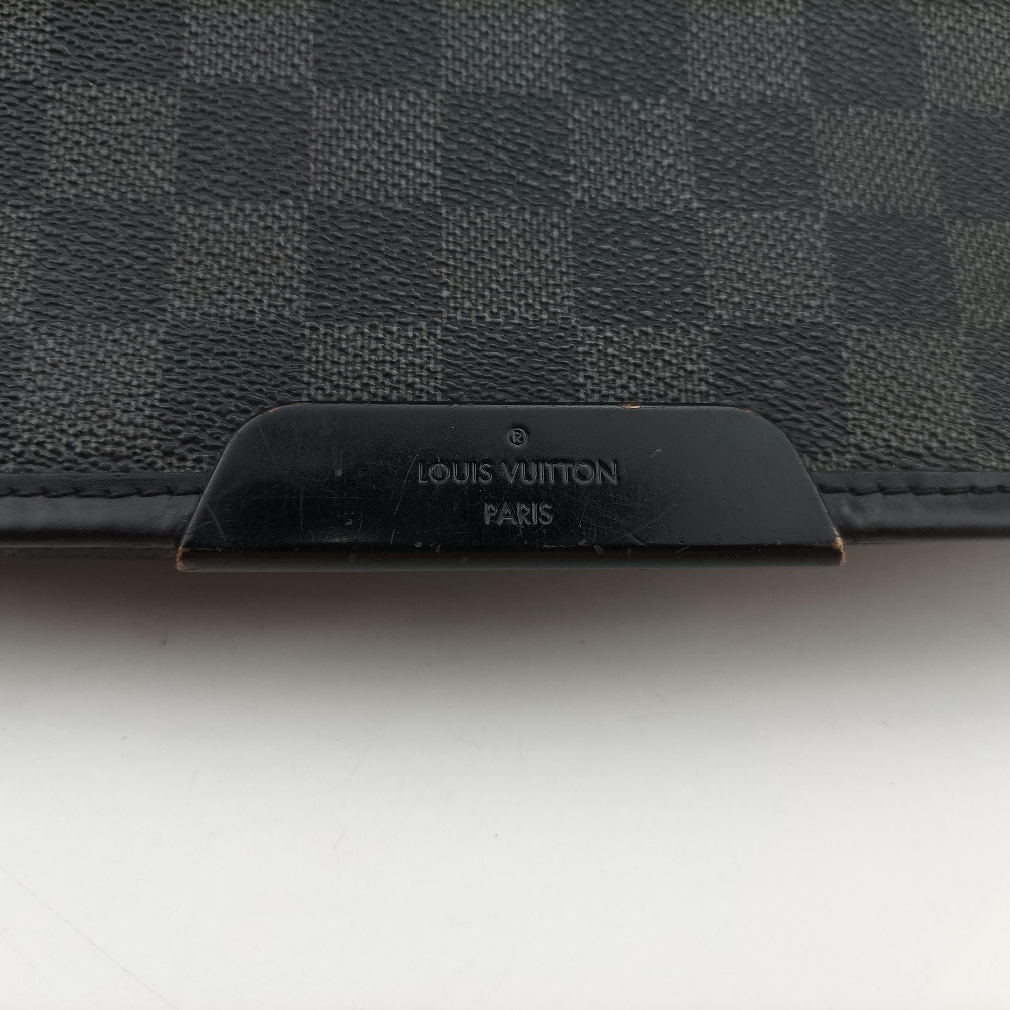 Pre-owned Louis Vuitton DANIEL MM Noir Damier GRAPHITE N58029 shoulderbag | stylenewstar