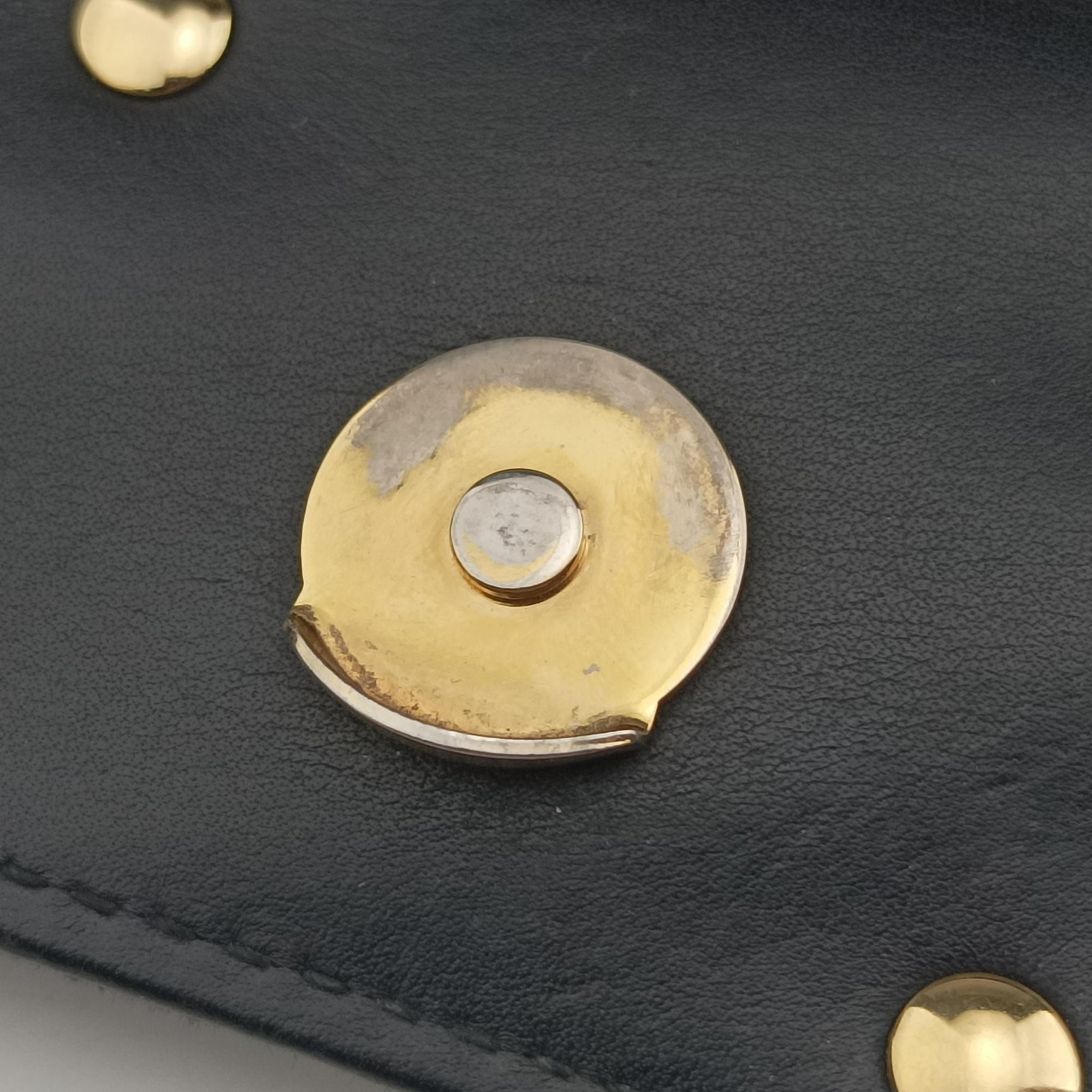 Pre-owned Gucci Square G Black velour 544242 shoulderbag | stylenewstar
