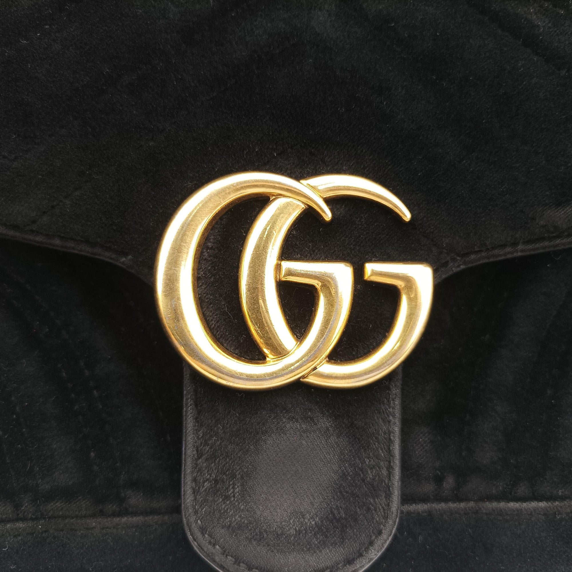 Pre-owned Gucci GG Marmont Black velour 443497 shoulderbag | stylenewstar