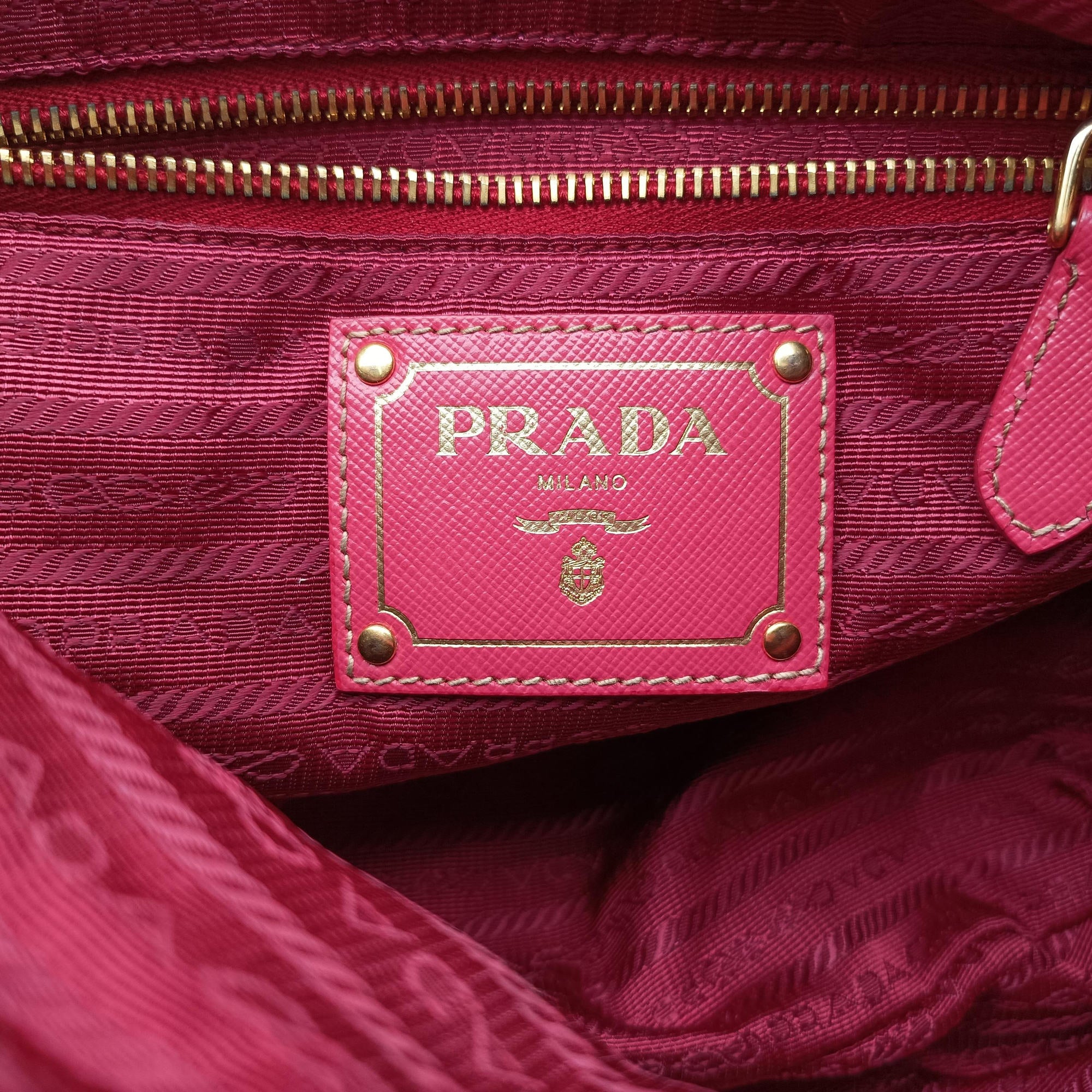 Pre-owned Prada Tessuto Ibisco Nylon × Saffiano Leather BT0689 shoulderbag | stylenewstar