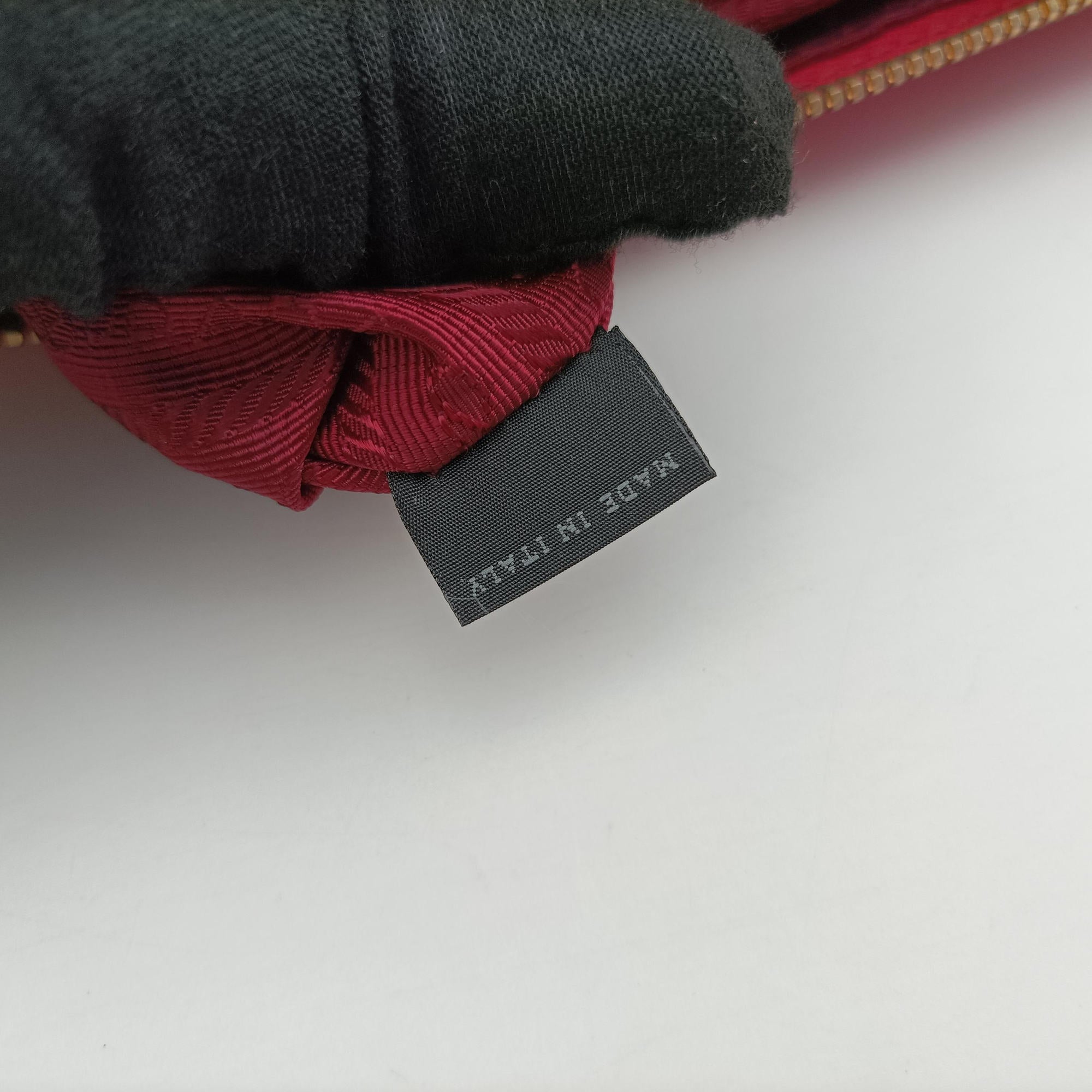 Pre-owned Prada Tessuto Ibisco Nylon × Saffiano Leather BT0689 shoulderbag | stylenewstar