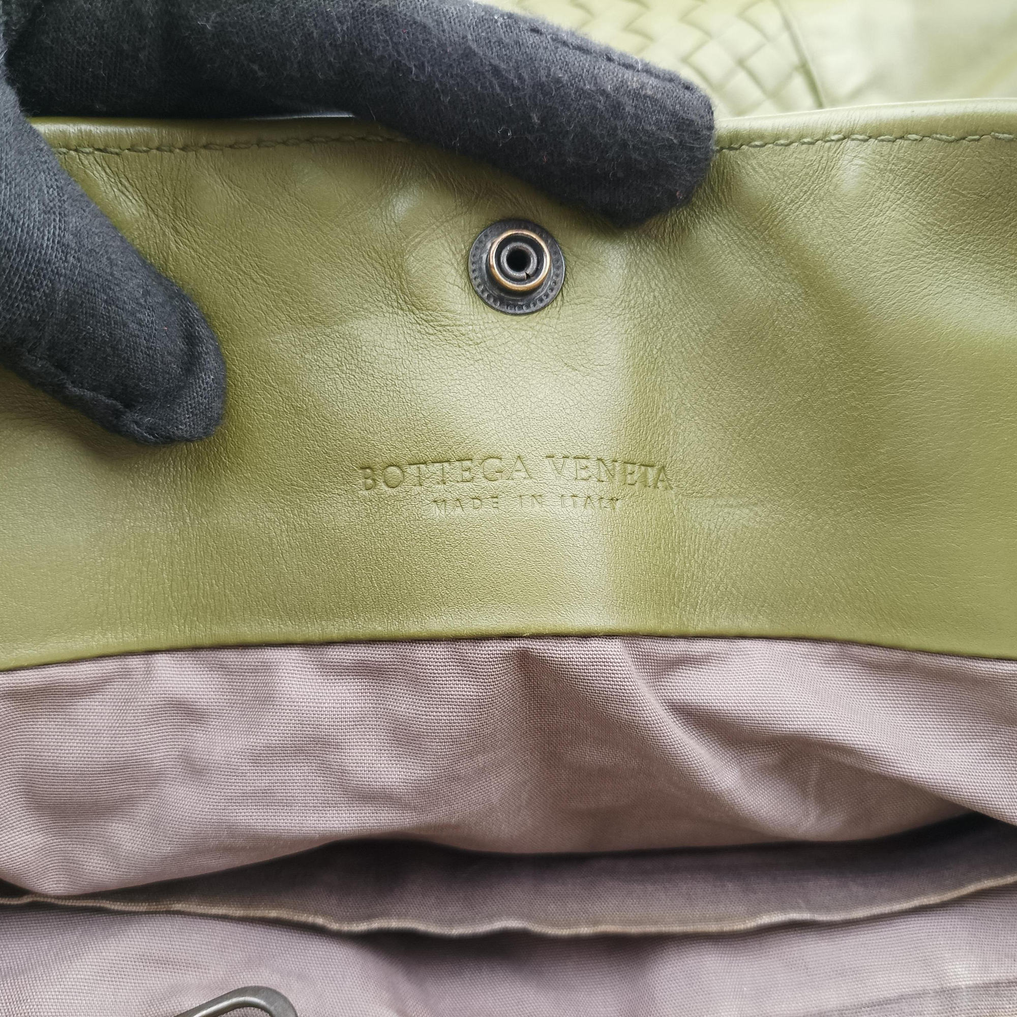 Secondhand Bottega Veneta Intrecciato Shopper Acatl Green lambskin  handbag | stylenewstar