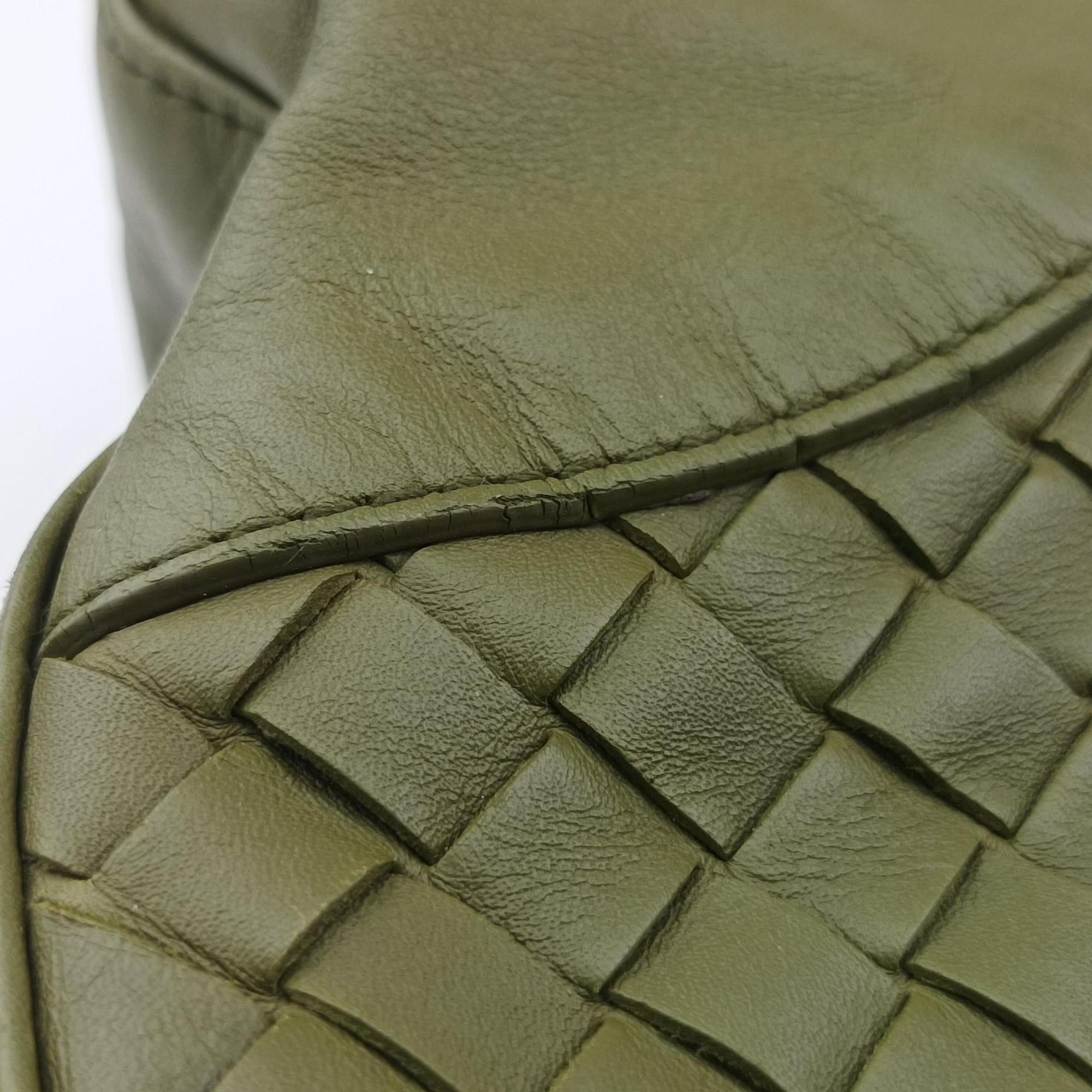 Secondhand Bottega Veneta Intrecciato Shopper Acatl Green lambskin  handbag | stylenewstar