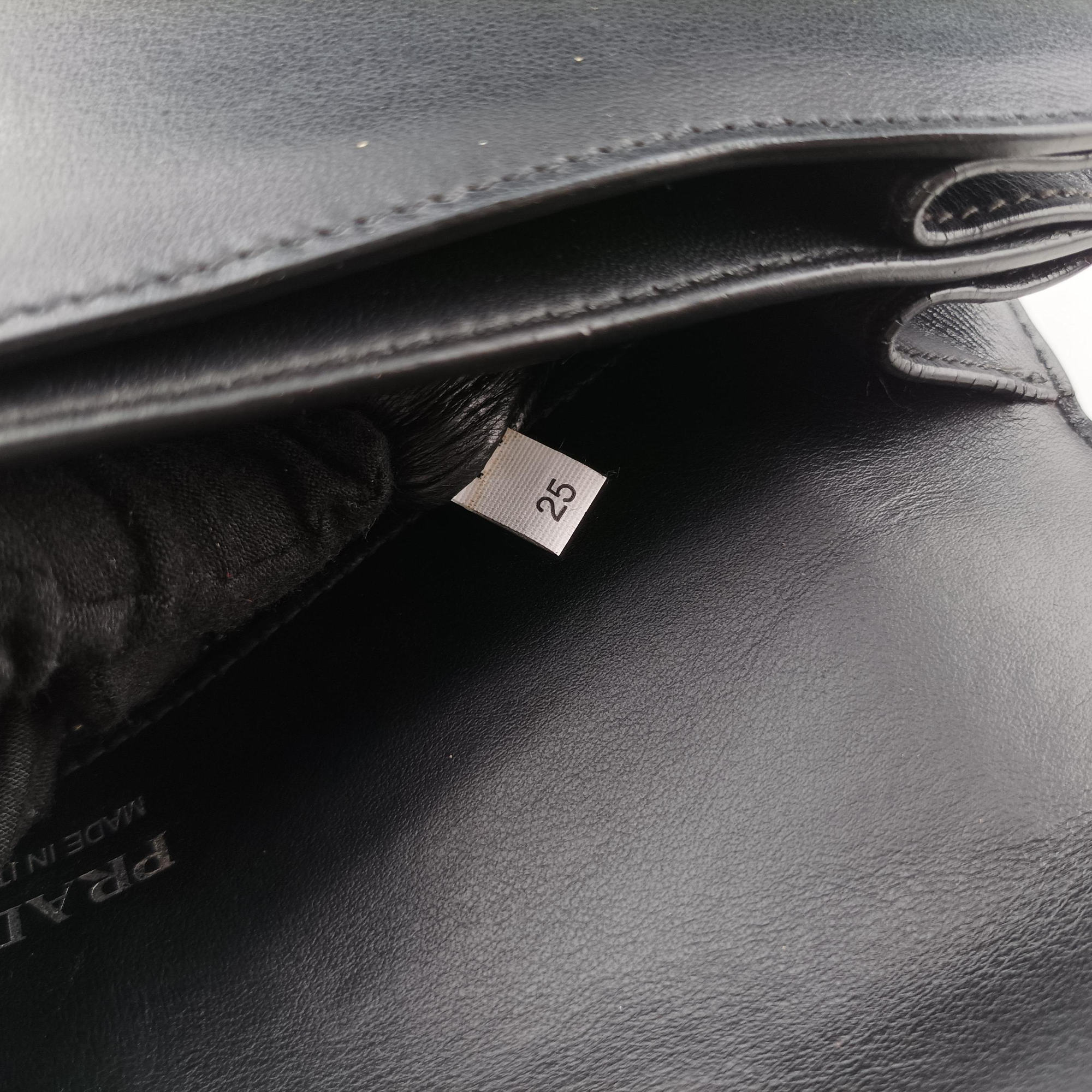 Vintage Prada Electra Studded Black Leather×Saffiano leather 1BD120 shoulderbag | stylenewstar