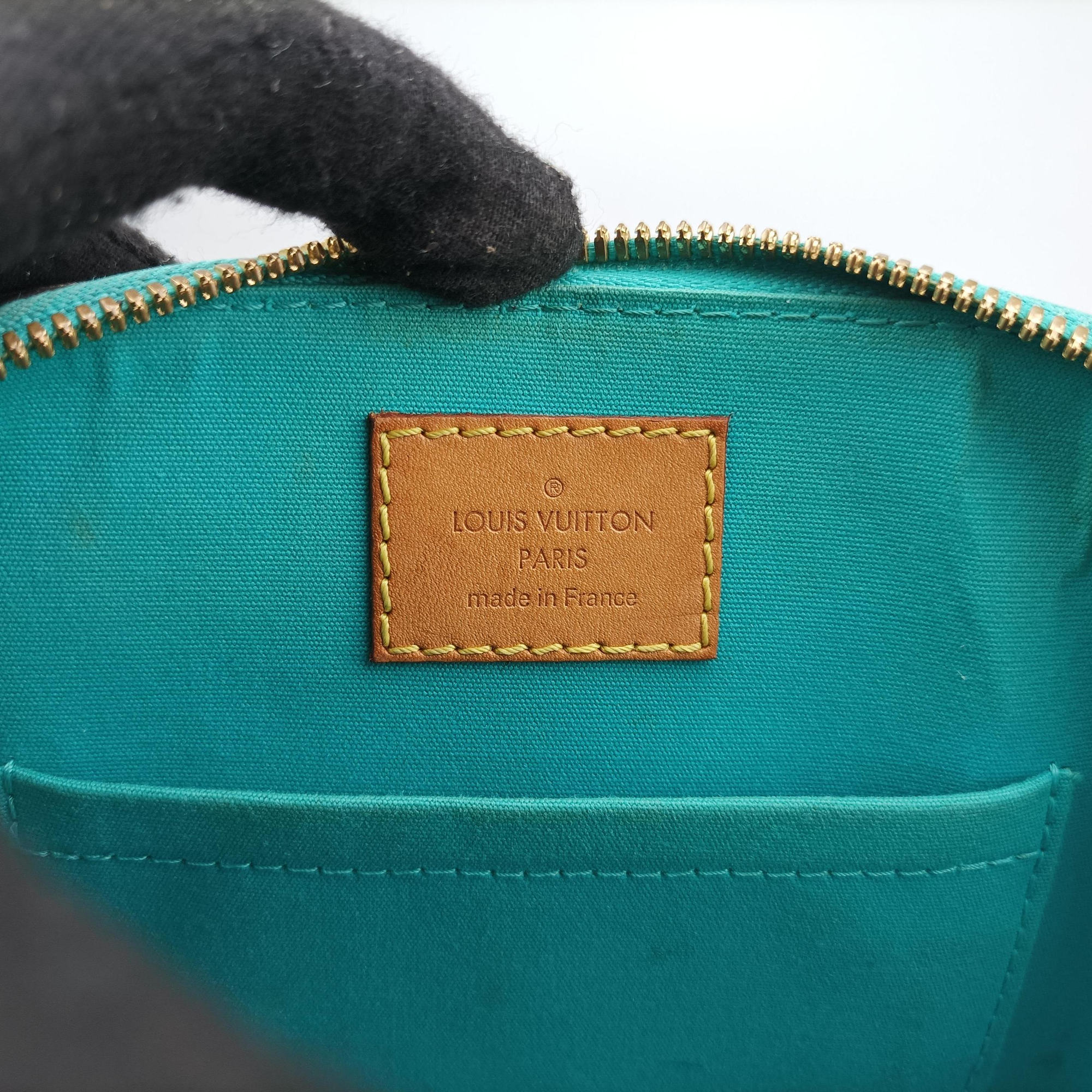 Vintage Louis Vuitton Alma BB Blue Lagon Vernis M91696 shoulderbag | stylenewstar