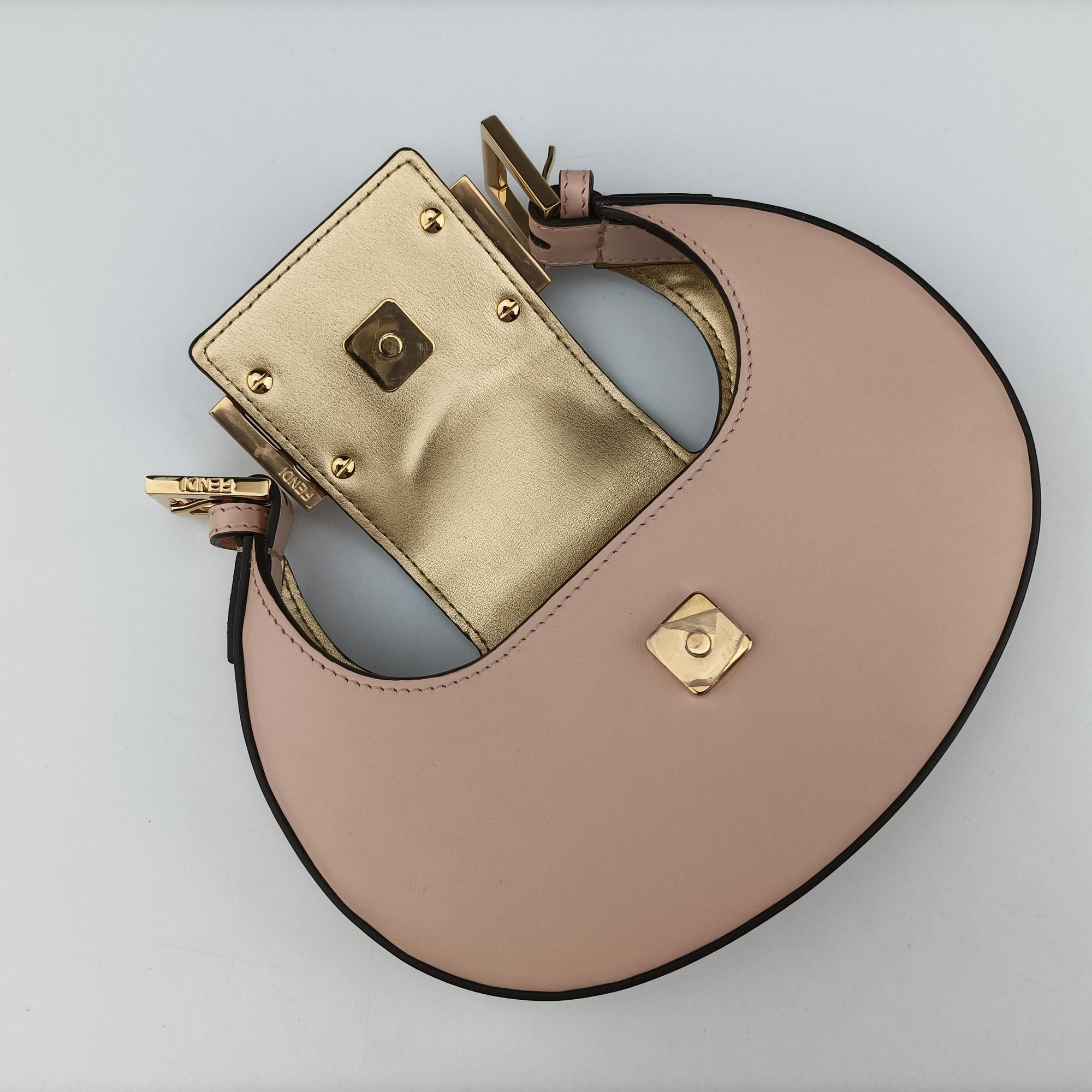 Vintage Fendi Cookie Mini Pink Leather 8BS065 shoulderbag | stylenewstar