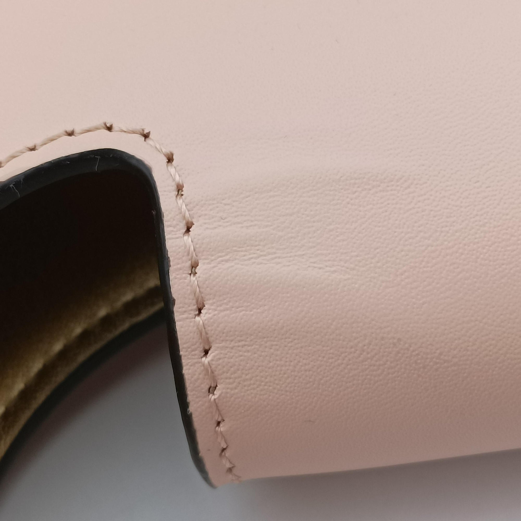 Vintage Fendi Cookie Mini Pink Leather 8BS065 shoulderbag | stylenewstar