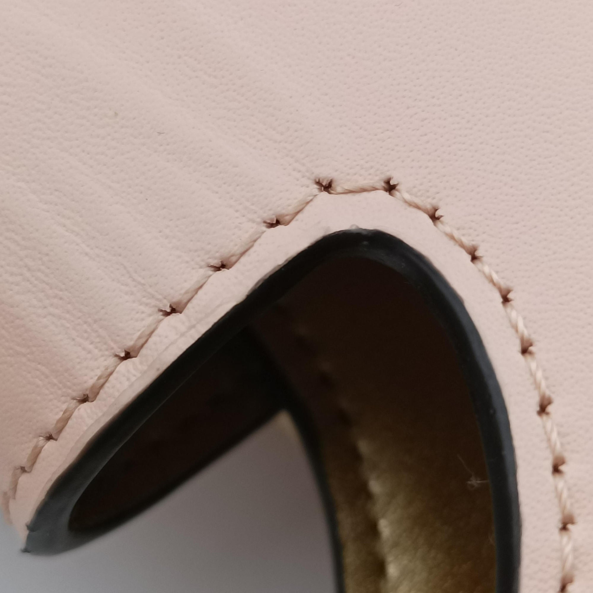 Vintage Fendi Cookie Mini Pink Leather 8BS065 shoulderbag | stylenewstar