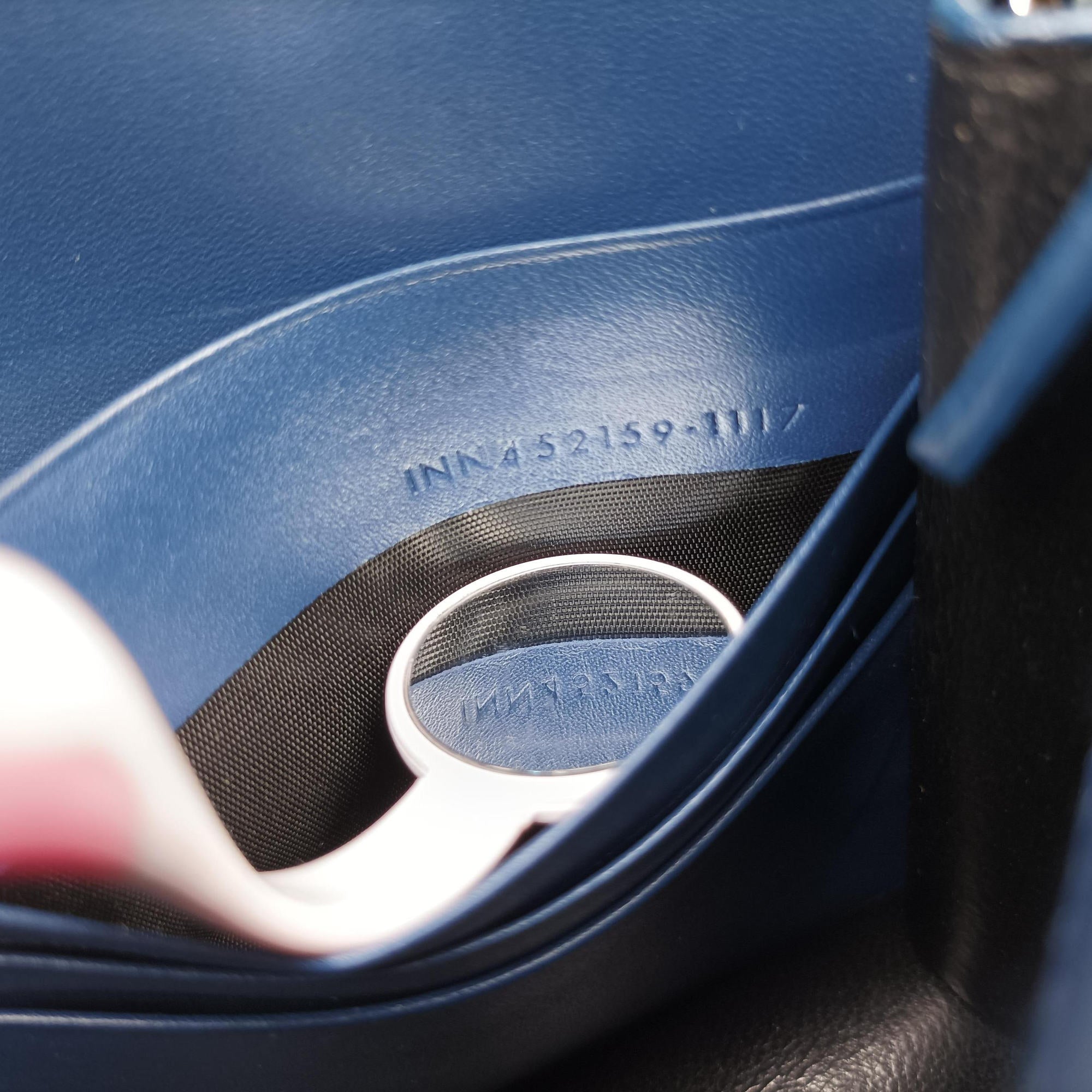 Secondhand Yves Saint Laurent KATE Blue Leather 452159 shoulderbag | stylenewstar
