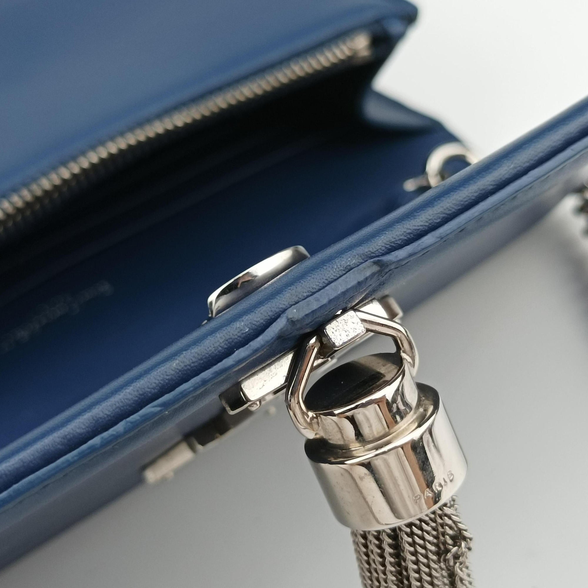 Secondhand Yves Saint Laurent KATE Blue Leather 452159 shoulderbag | stylenewstar