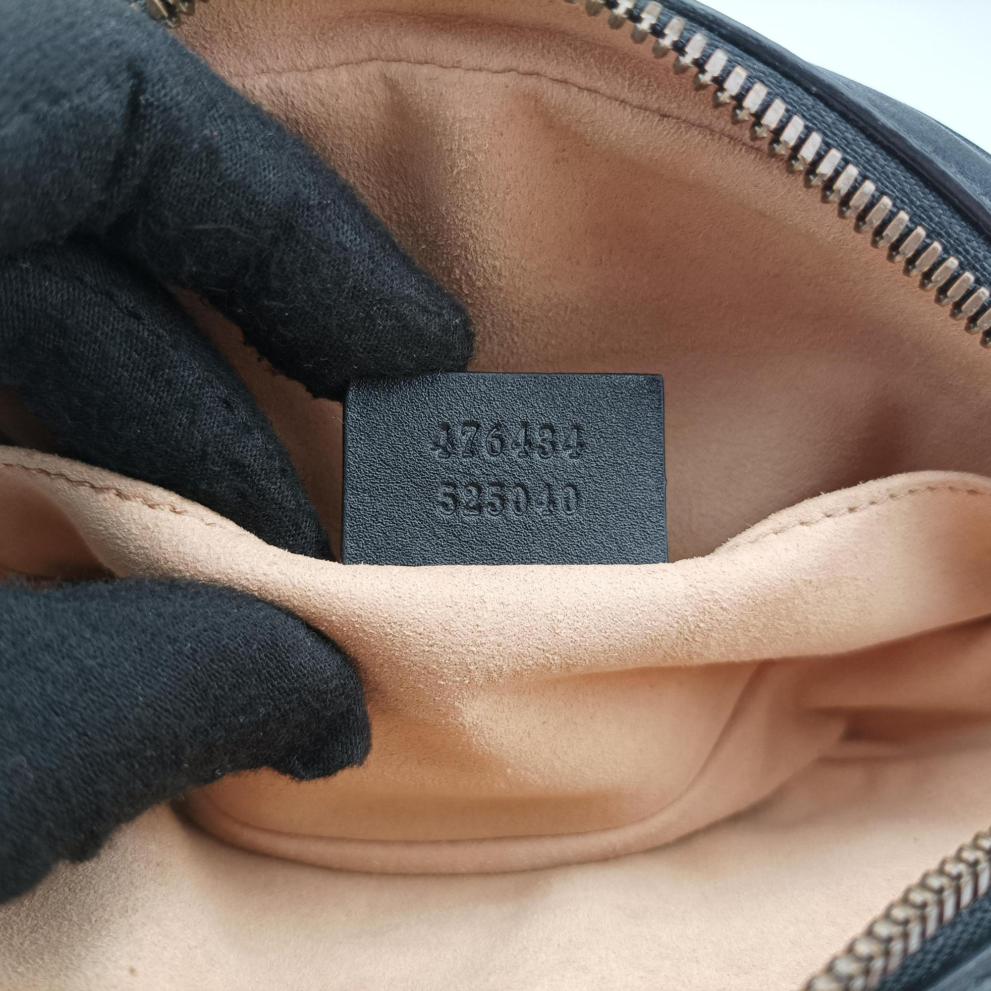 Secondhand Gucci GG Marmont Black Leather 476434 bum bag/waist bag | stylenewstar