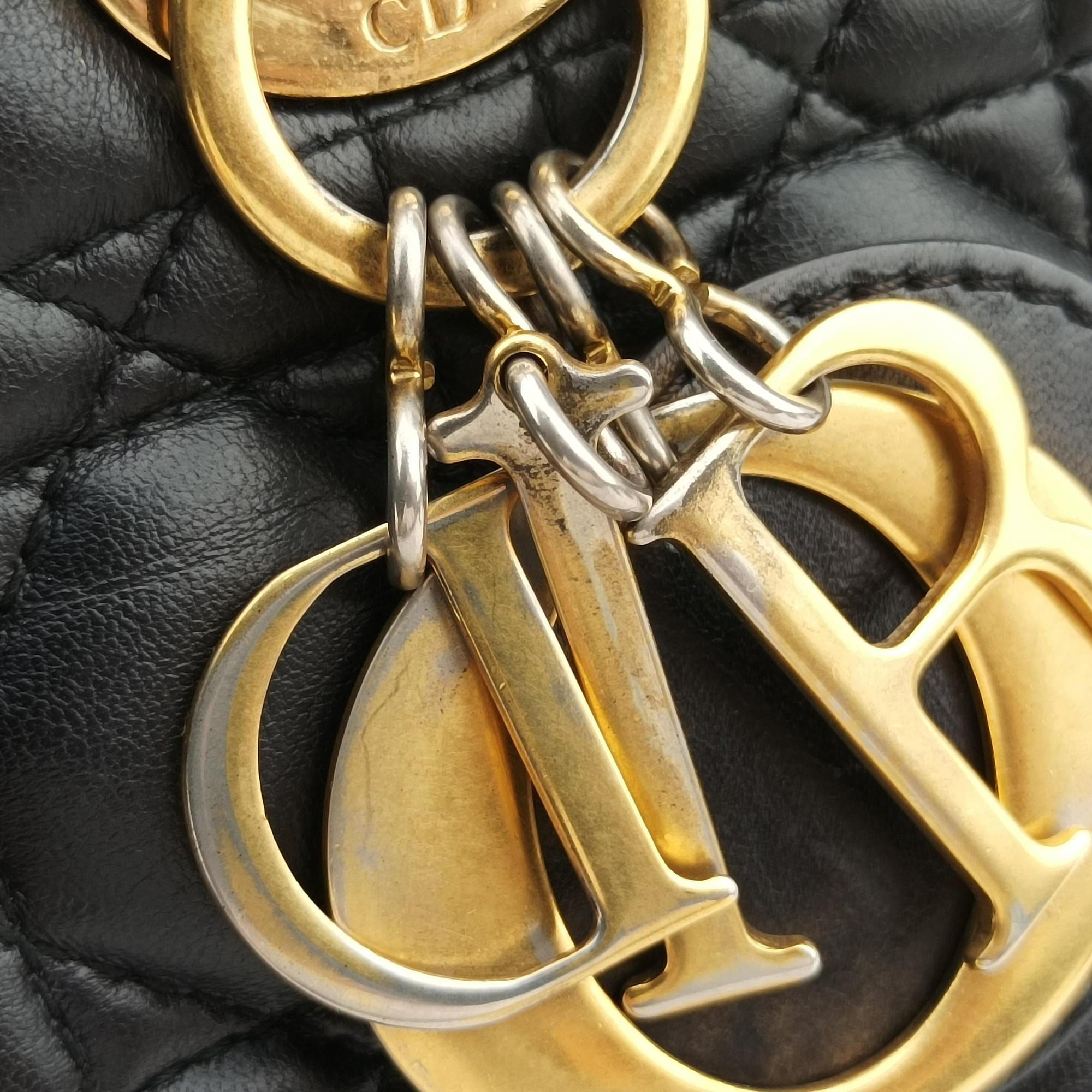 Pre-owned Christian Dior Lady Dior Black lambskin  shoulderbag | stylenewstar