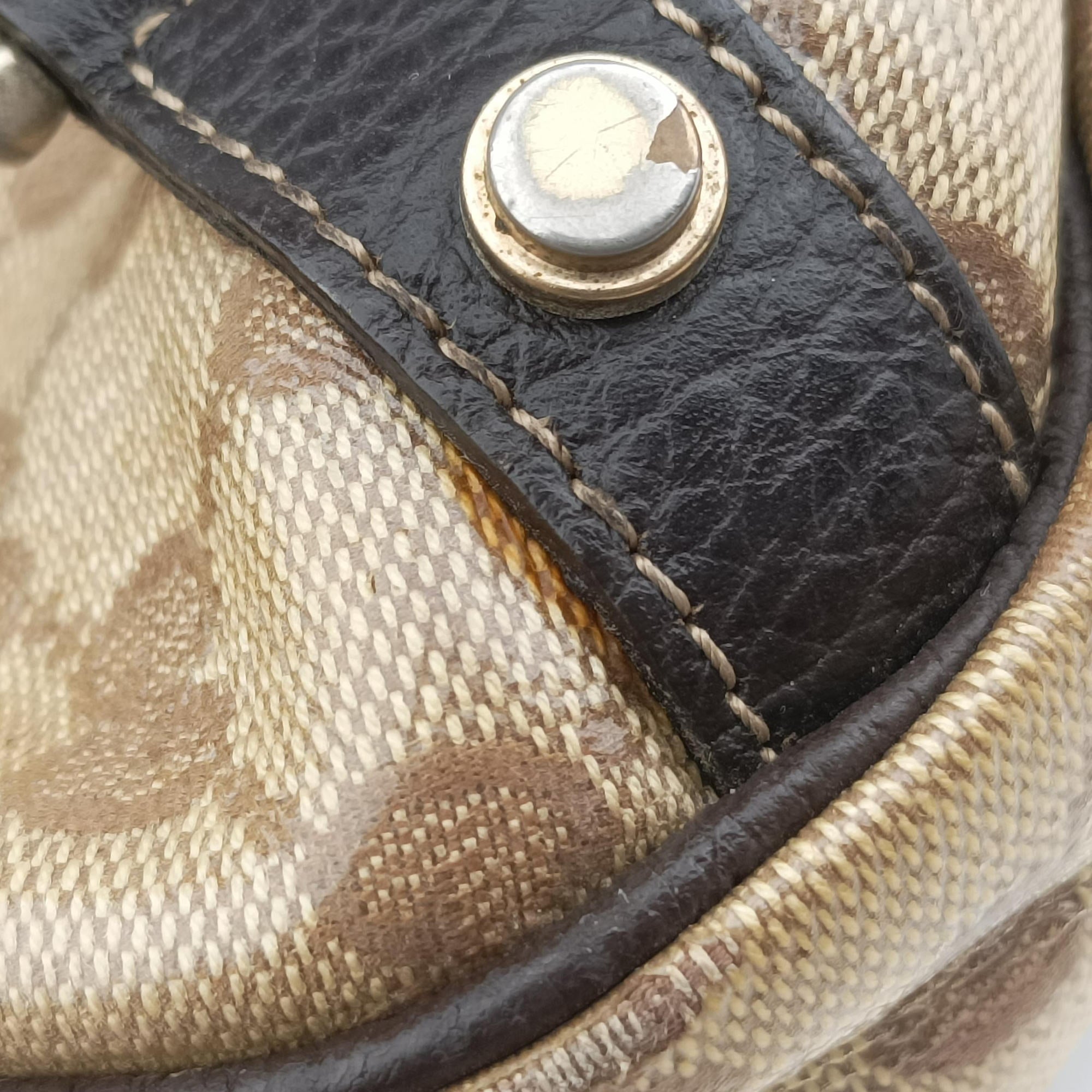 Secondhand Gucci GG Crystal Abbey Hobo Beige PVC coated canvas×leather 268636 handbag | stylenewstar