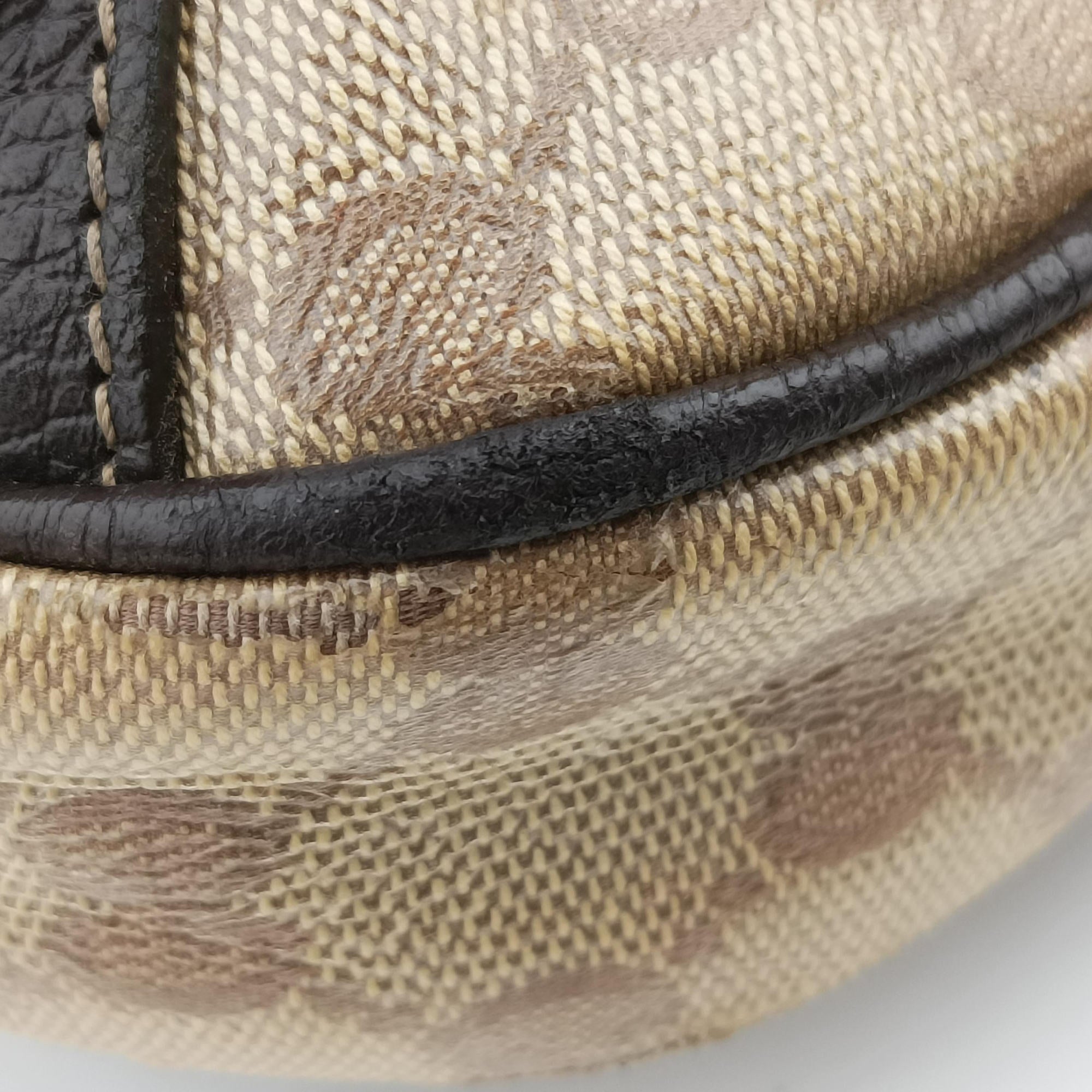 Secondhand Gucci GG Crystal Abbey Hobo Beige PVC coated canvas×leather 268636 handbag | stylenewstar
