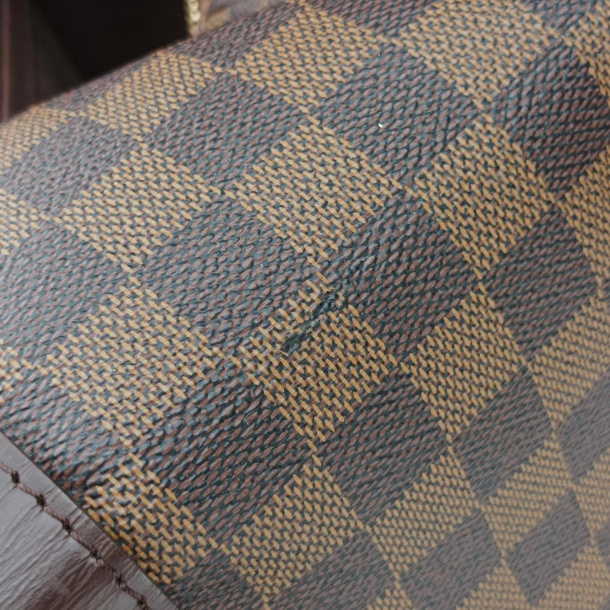 Secondhand Louis Vuitton Eole 50 Damier Ebene Damier Canvas N23205 suitcase | stylenewstar