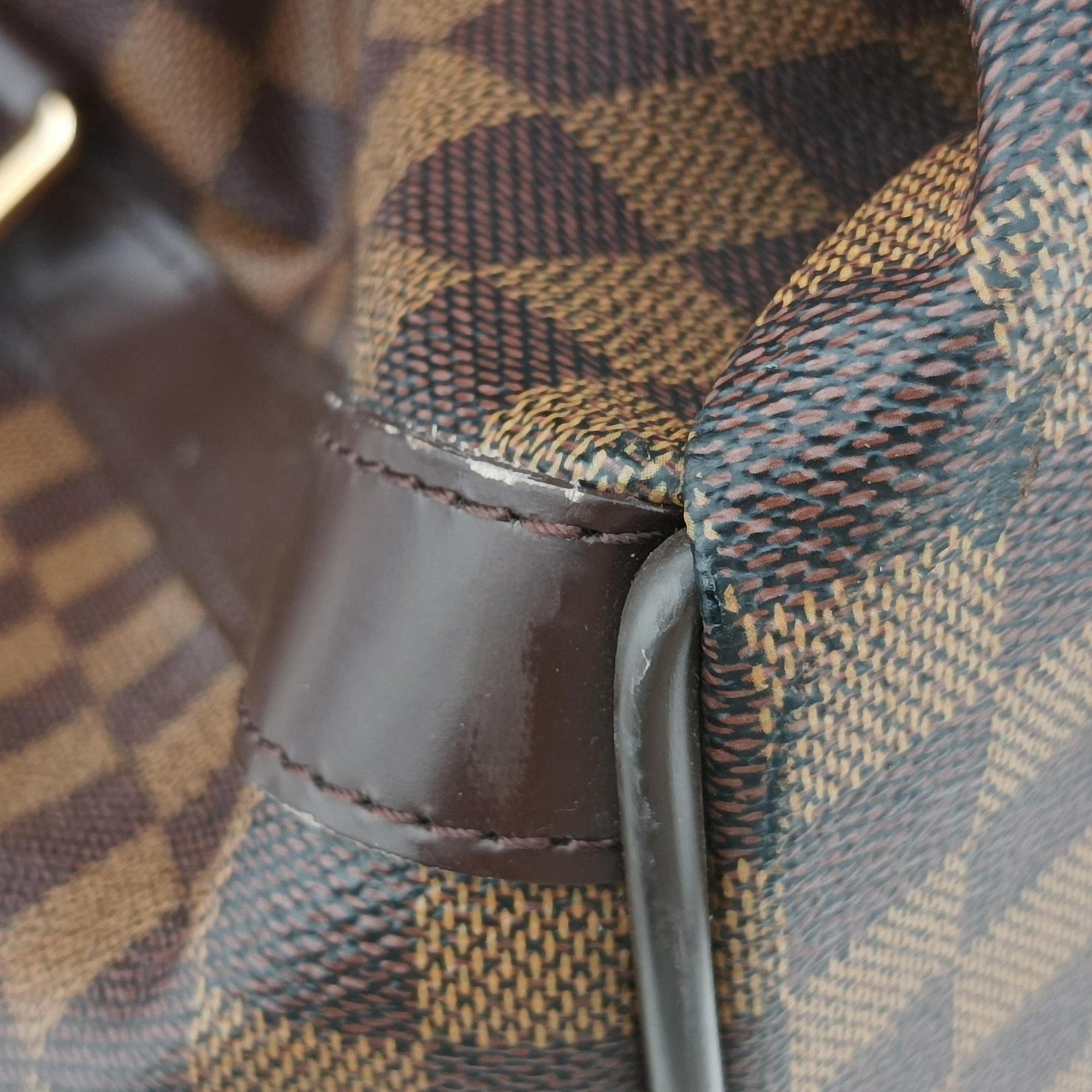 Secondhand Louis Vuitton Eole 50 Damier Ebene Damier Canvas N23205 suitcase | stylenewstar