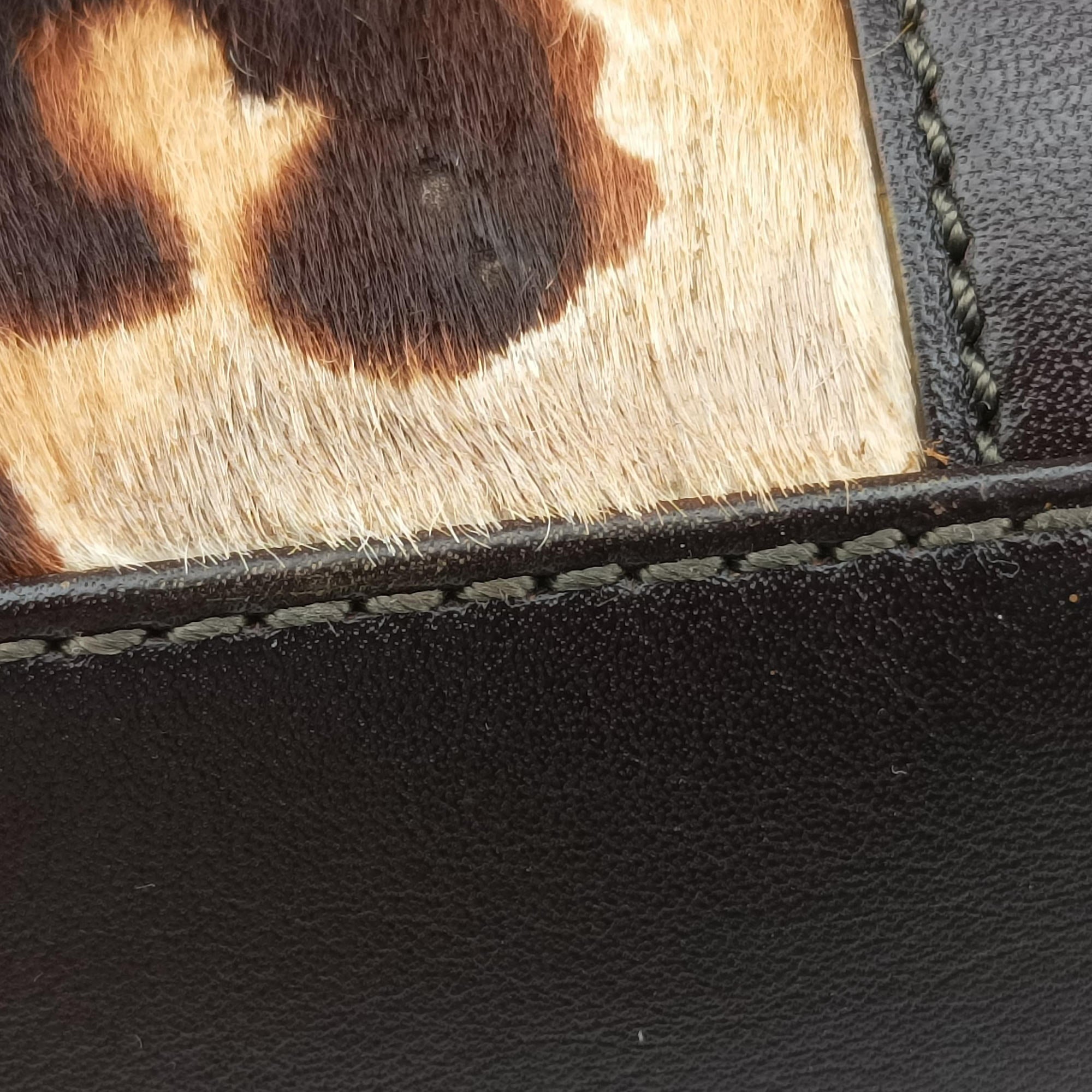 Pre-owned Ferragamo Vara Bow Brown x Black ponyhair  handbag | stylenewstar
