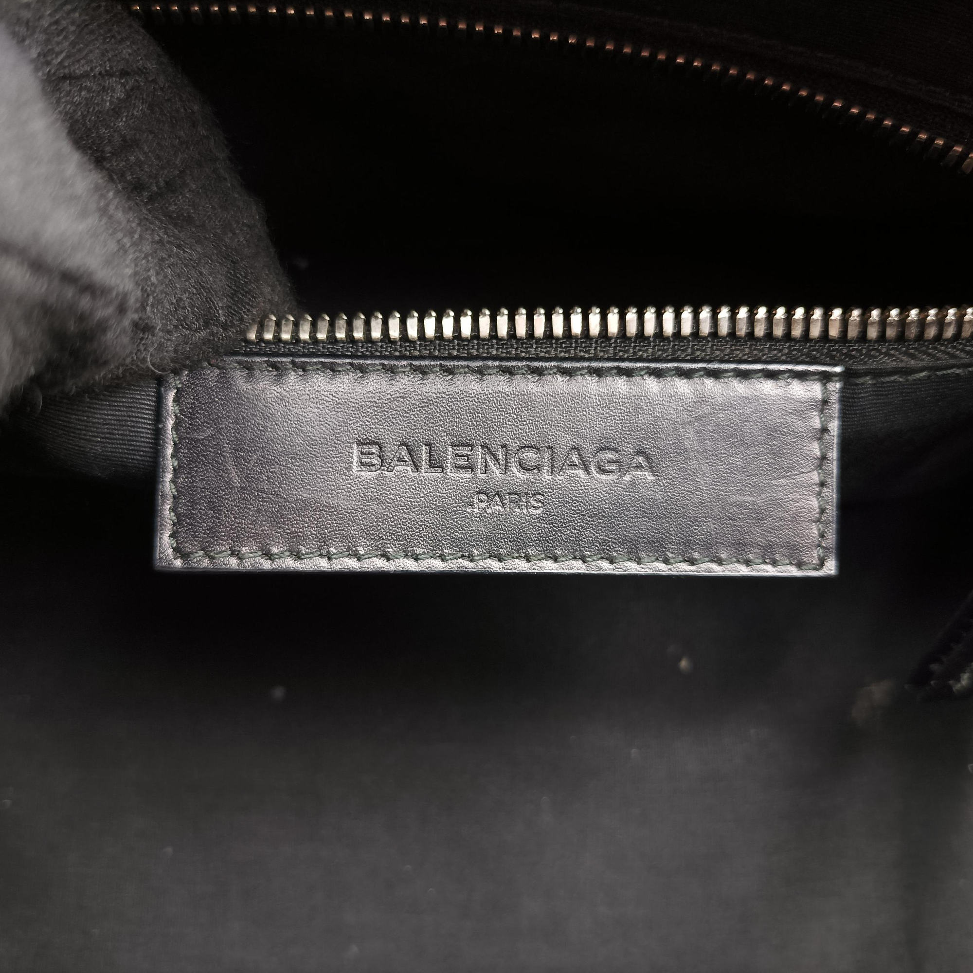 Pre-owned Balenciaga Padlock Blue Python Skin × Calfskin  shoulderbag | stylenewstar