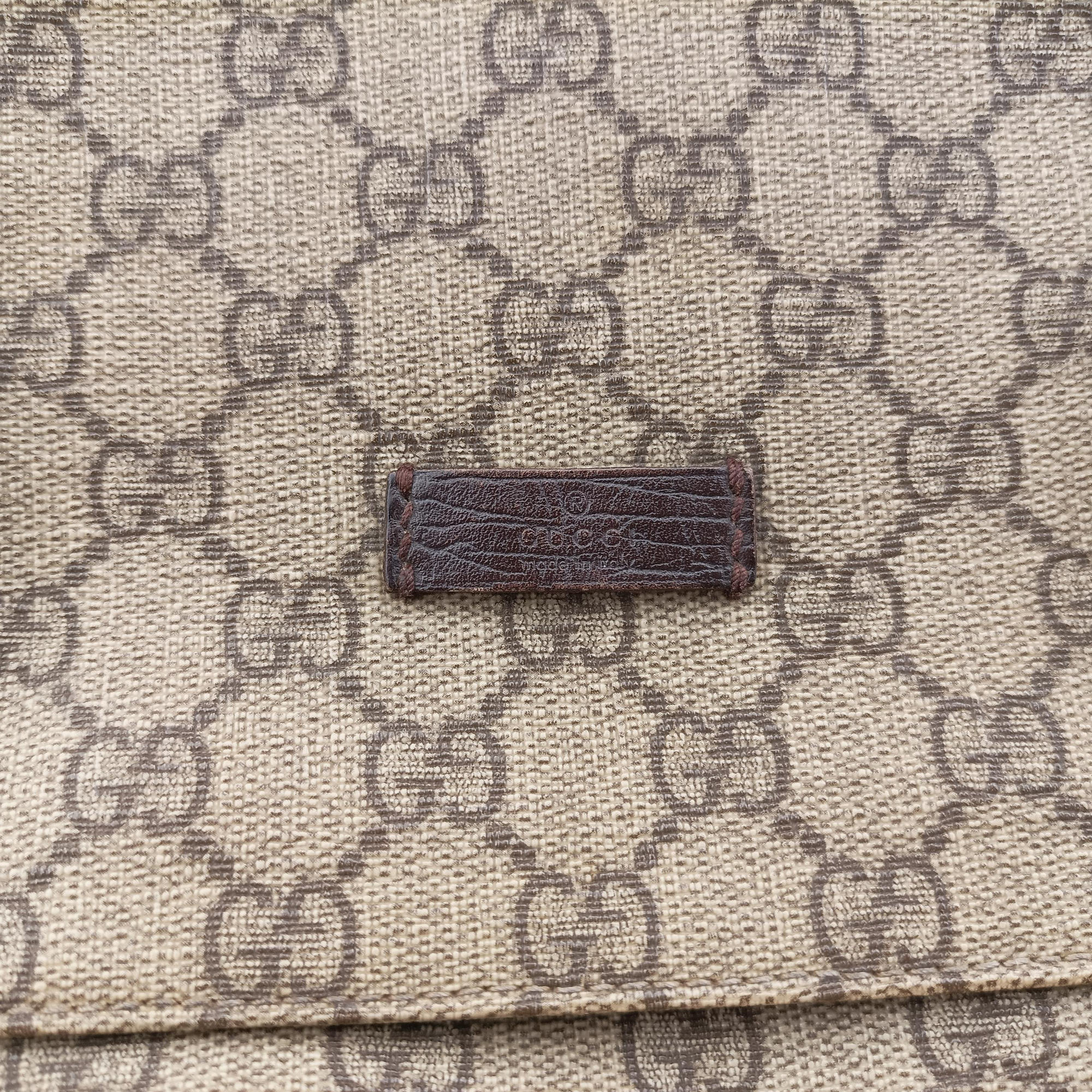 Secondhand Gucci GG Supreme Double Buckle Beige × Dark Brown PVC coated canvas 122373 214397 shoulderbag | stylenewstar