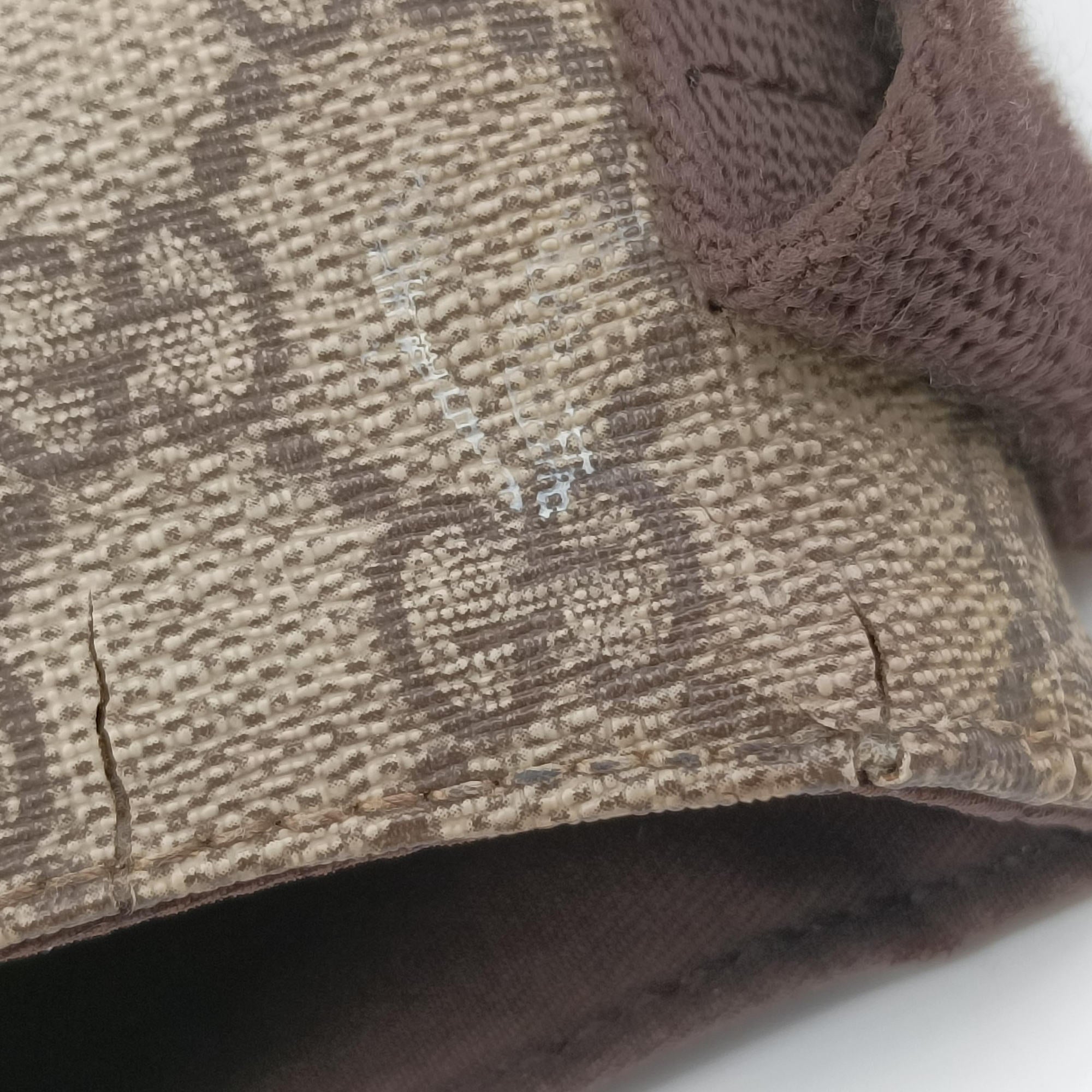 Secondhand Gucci GG Supreme Double Buckle Beige × Dark Brown PVC coated canvas 122373 214397 shoulderbag | stylenewstar