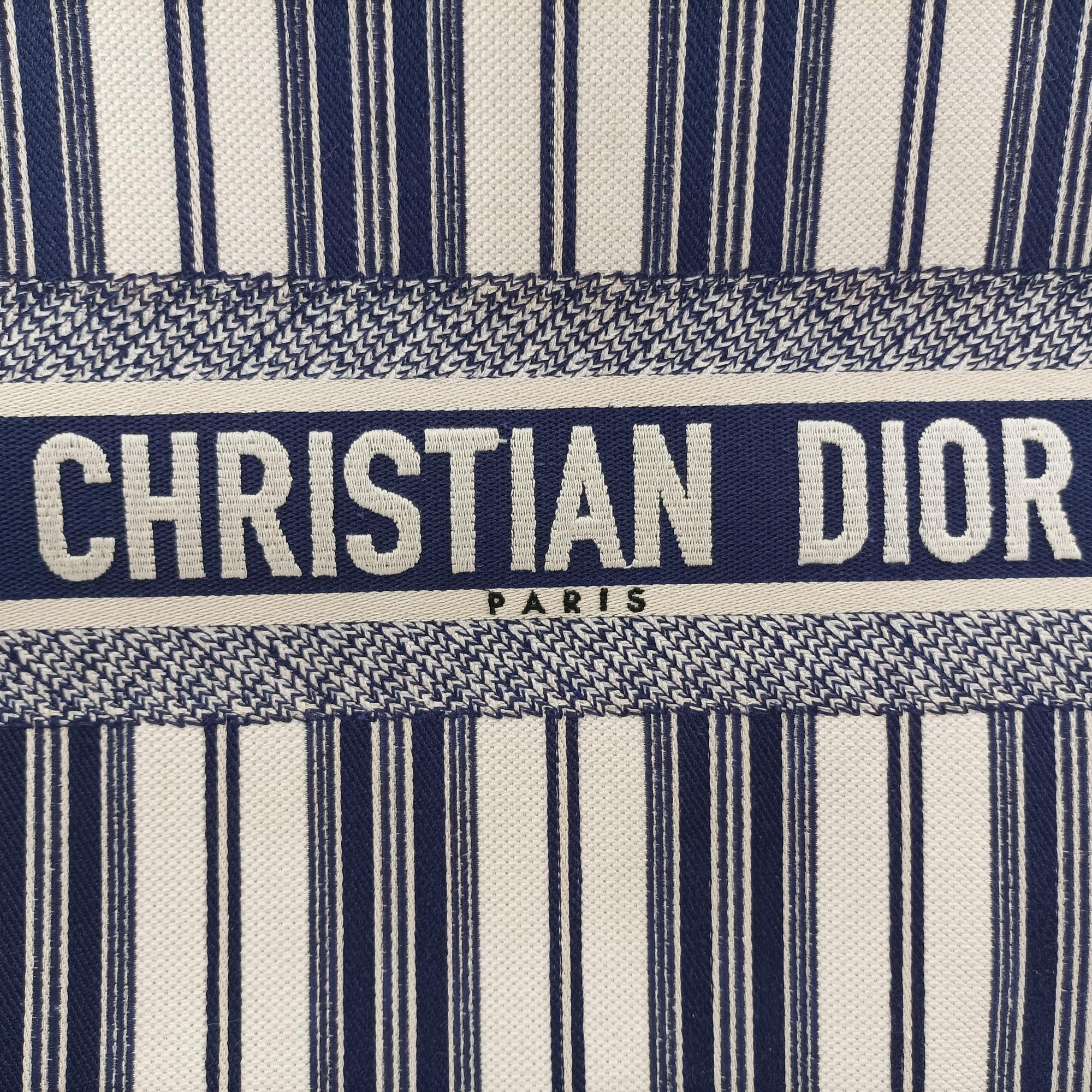Pre-owned Christian Dior Book Tote White × Navy Jacquard  handbag | stylenewstar