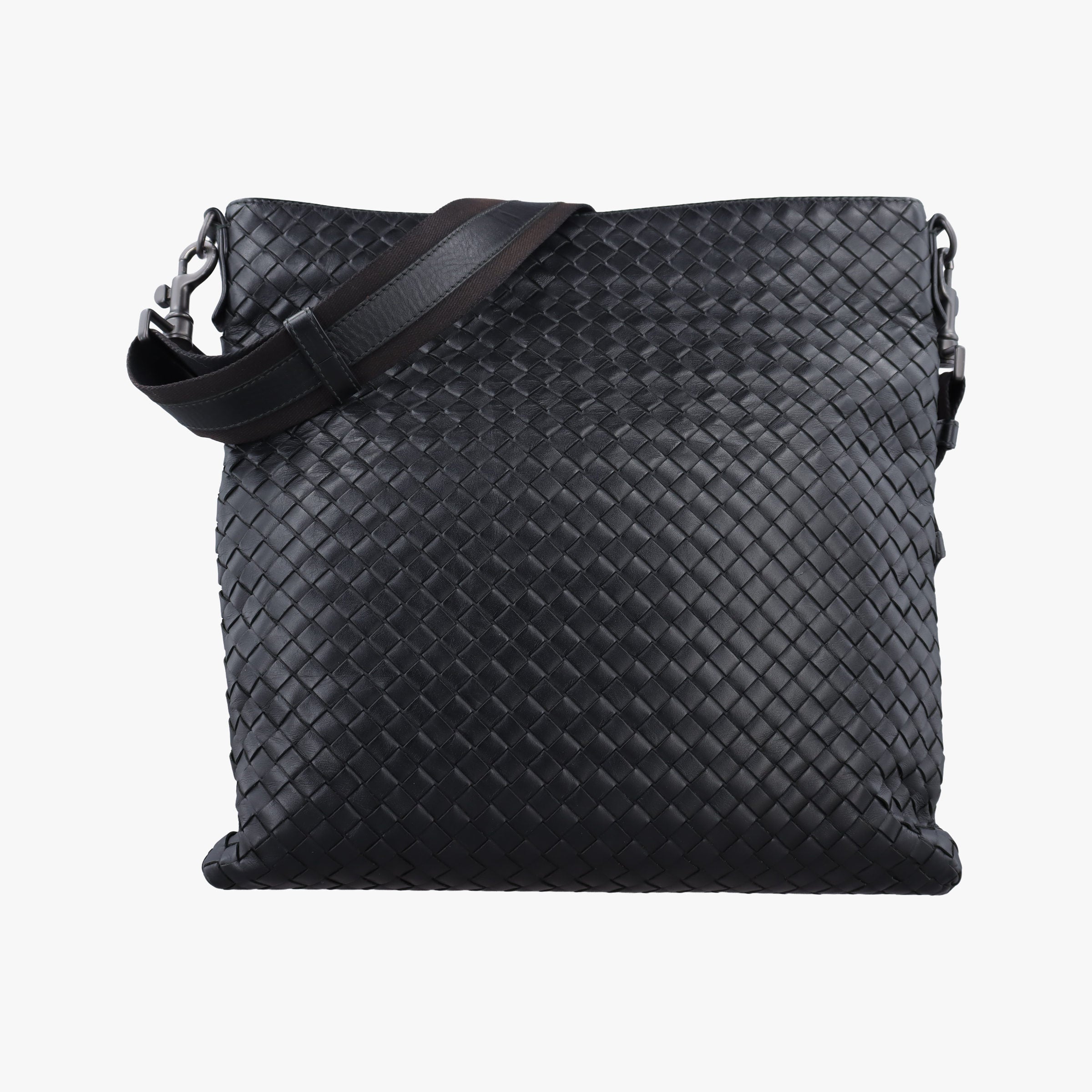Vintage Bottega Veneta Intrecciato Black lambskin  shoulderbag | stylenewstar
