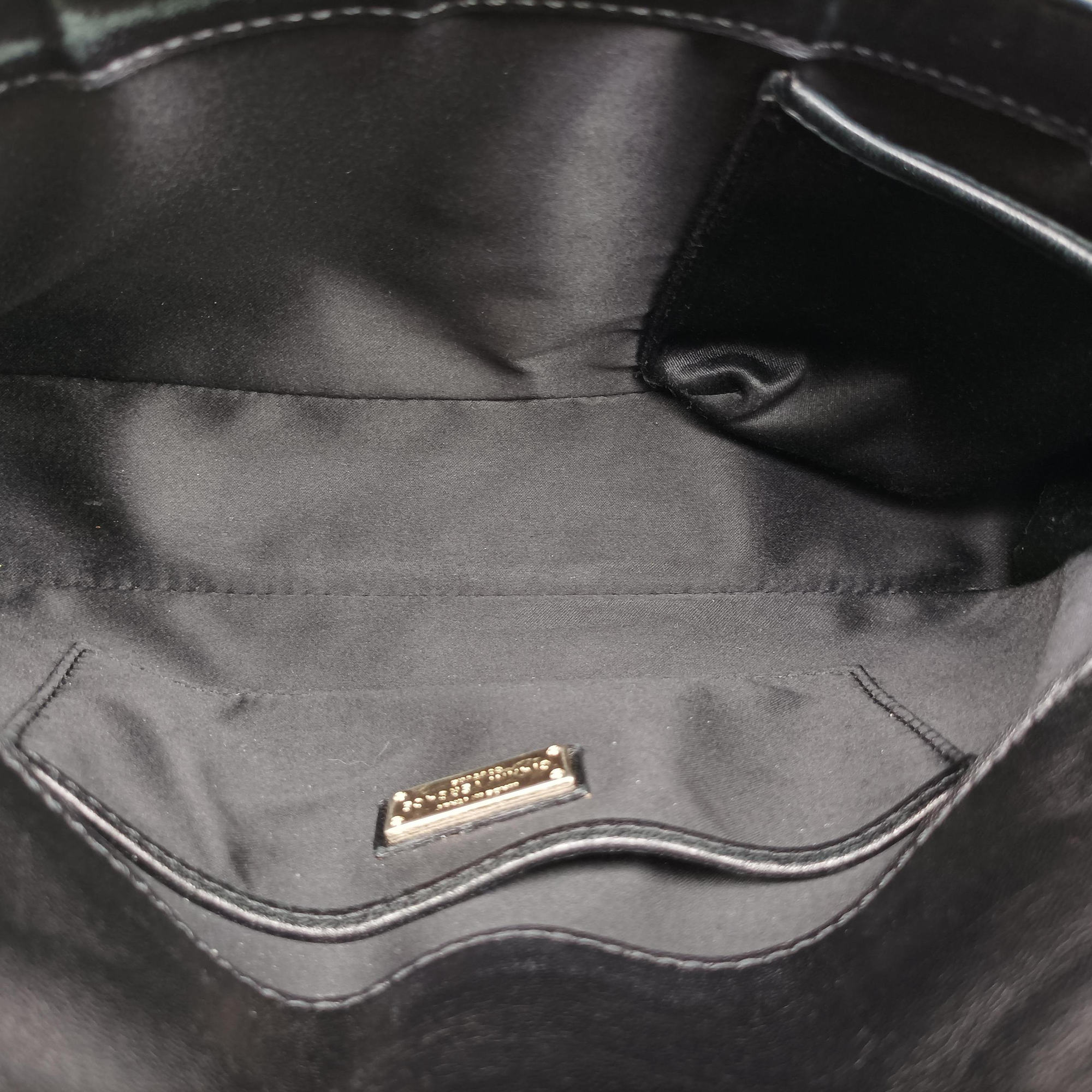 Pre-owned VERSACE back grain Black Patent Leather  shoulderbag | stylenewstar