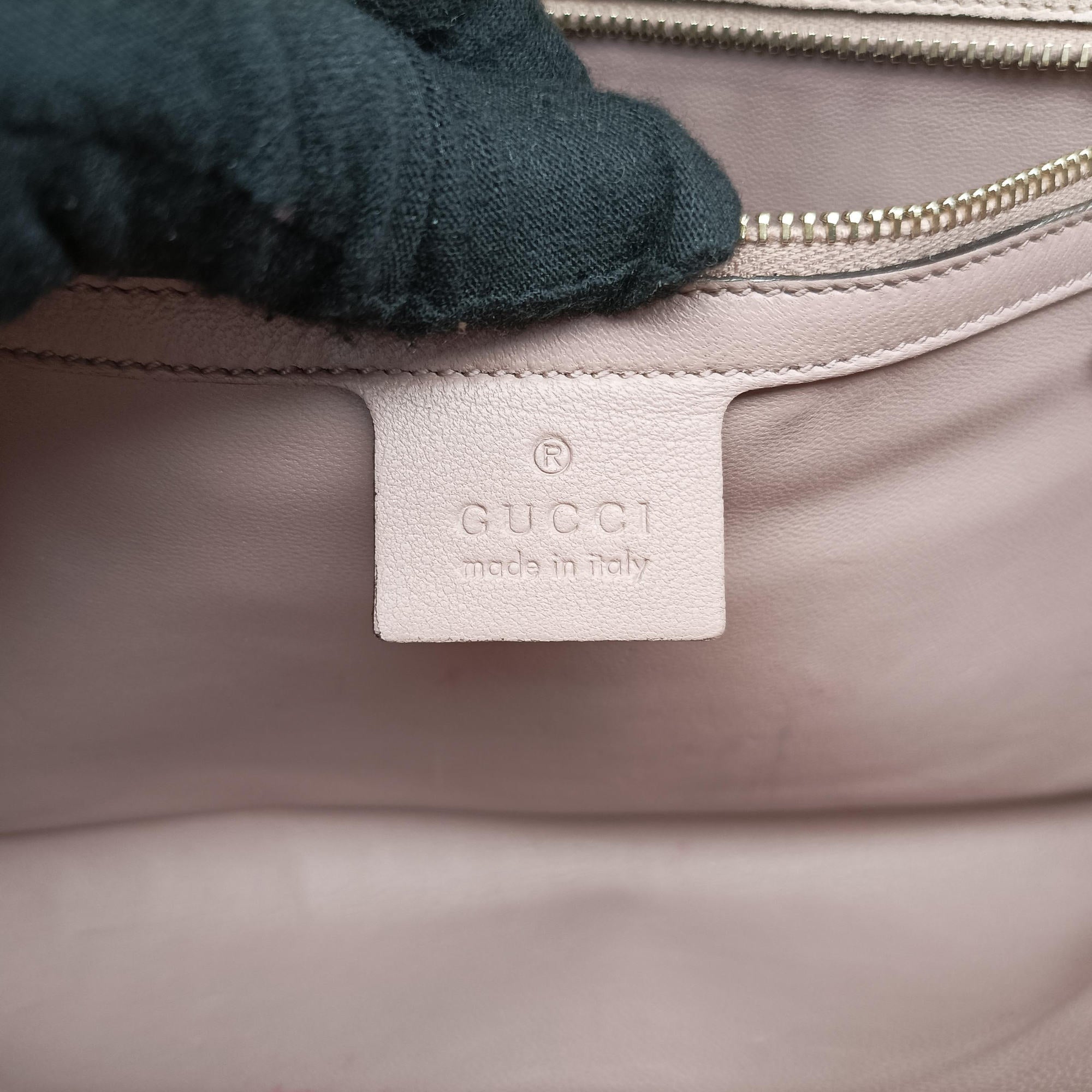 Secondhand Gucci Microguccissima Broadway Camel Patent Leather 339249 long-wallet | stylenewstar