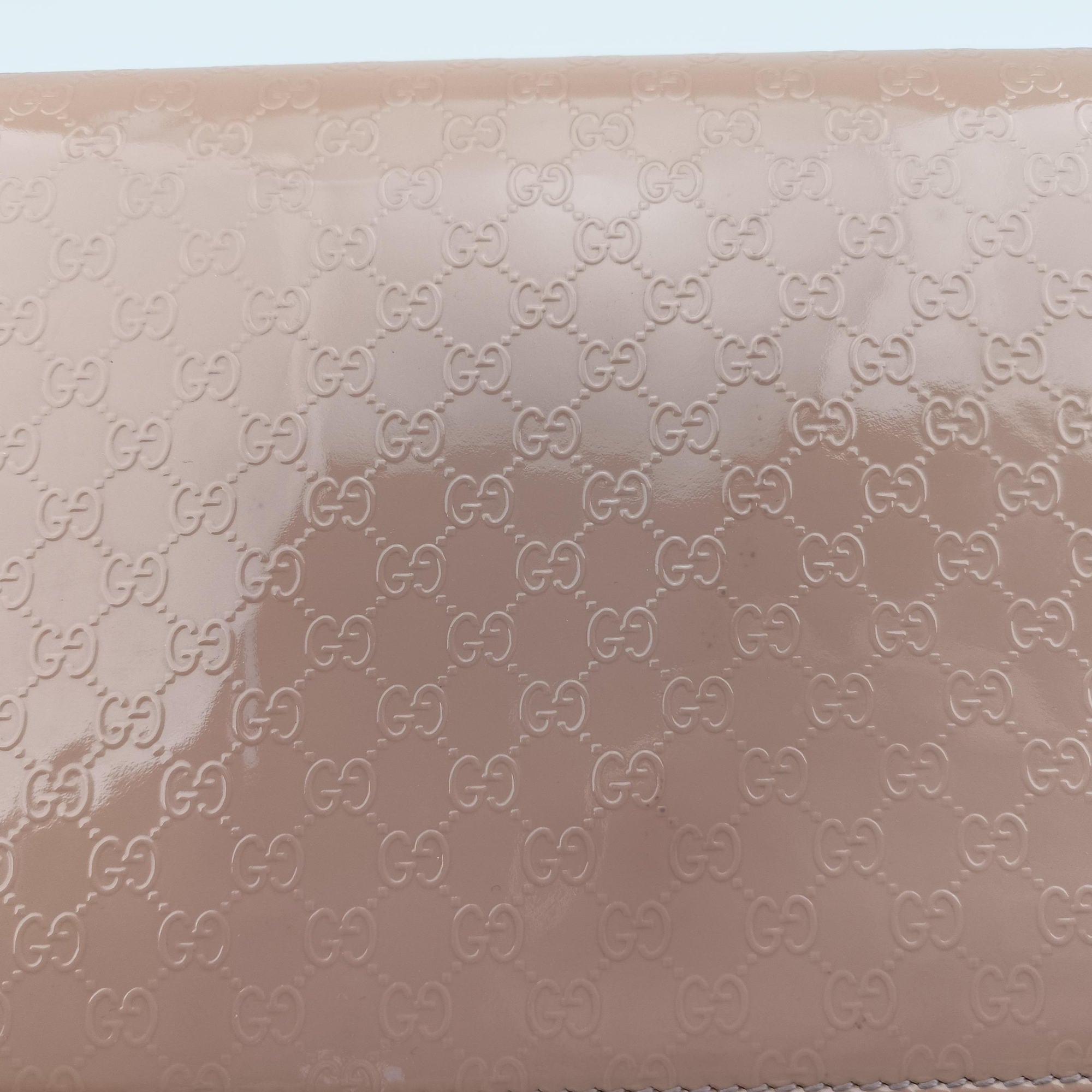 Secondhand Gucci Microguccissima Broadway Camel Patent Leather 339249 long-wallet | stylenewstar