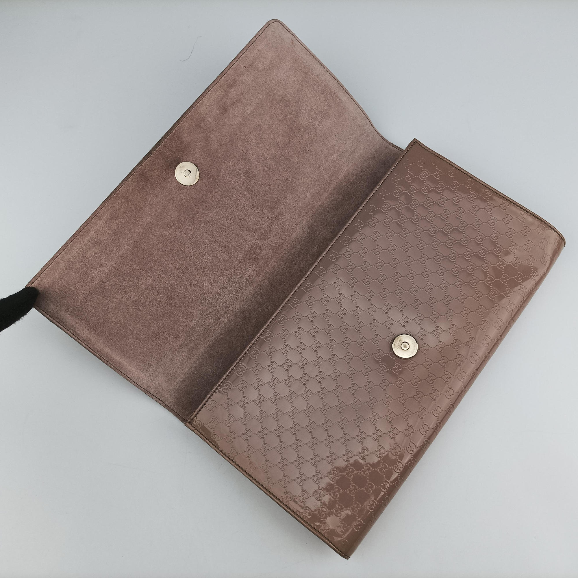 Secondhand Gucci Microguccissima Broadway Camel Patent Leather 339249 long-wallet | stylenewstar