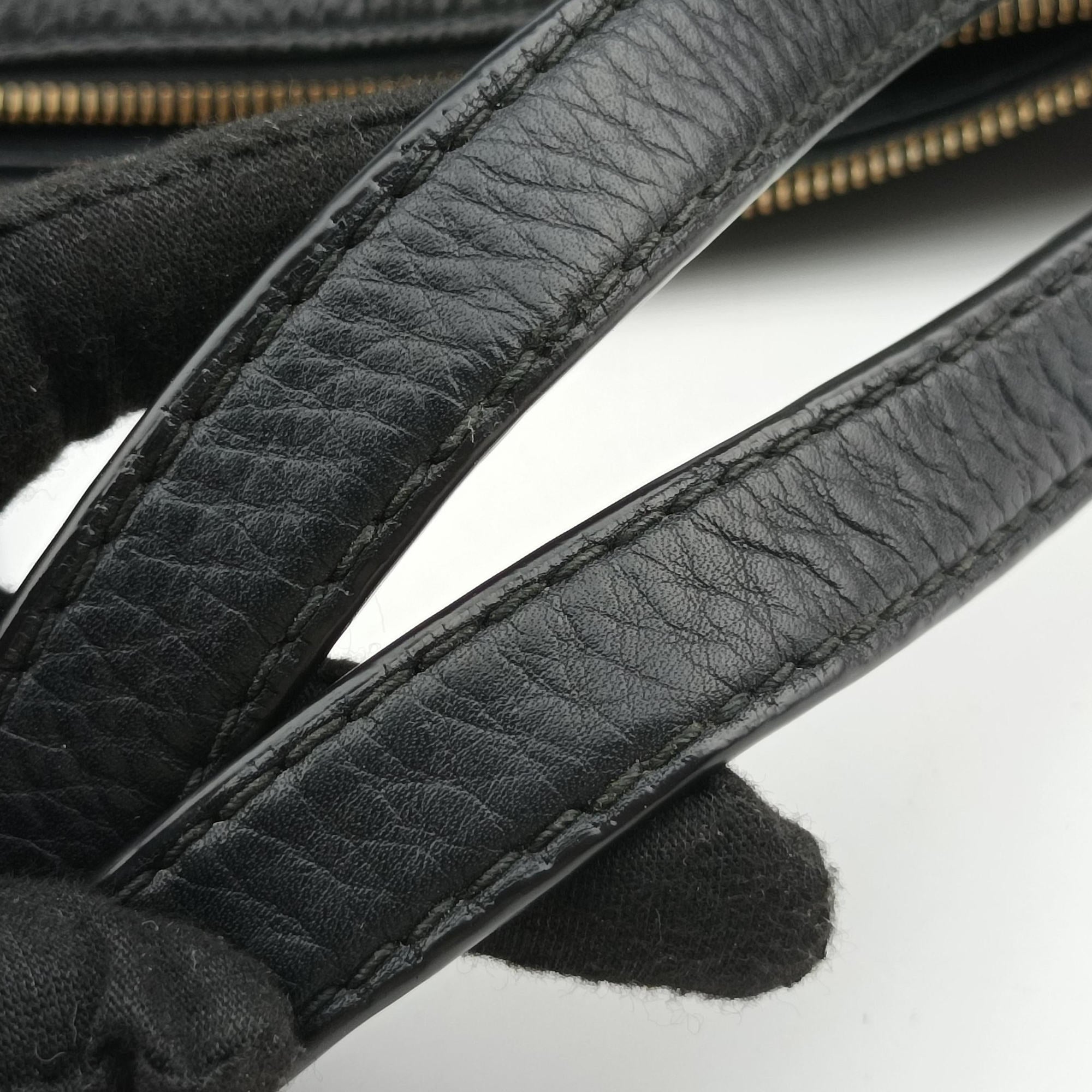 Secondhand Gucci Ride Black Leather 269963 shoulderbag | stylenewstar