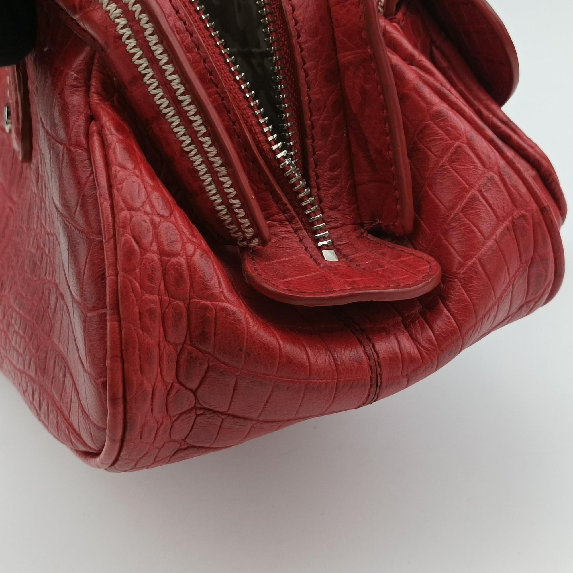 Secondhand Christian Dior Detective Red Leather  handbag | stylenewstar