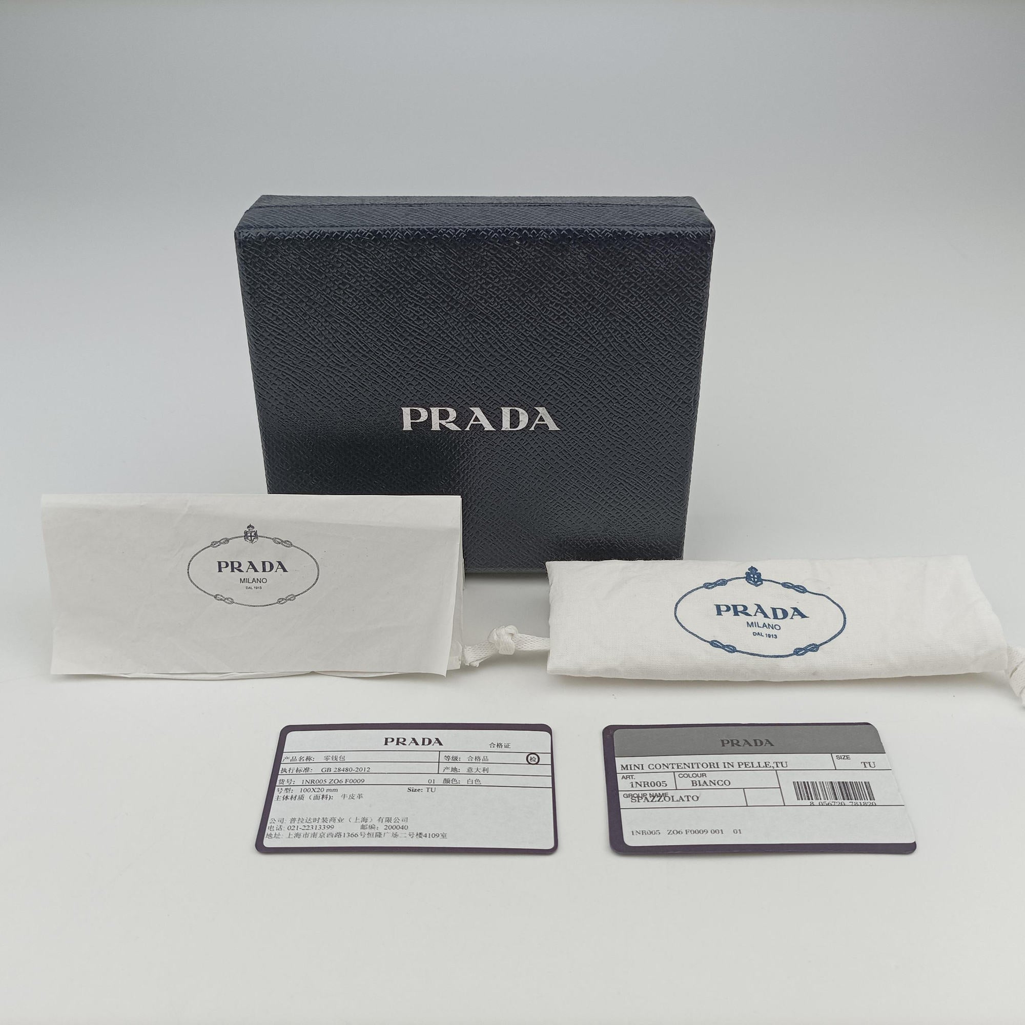 Pre-owned Prada Triangle Chain Pouch White Leather  shoulderbag | stylenewstar
